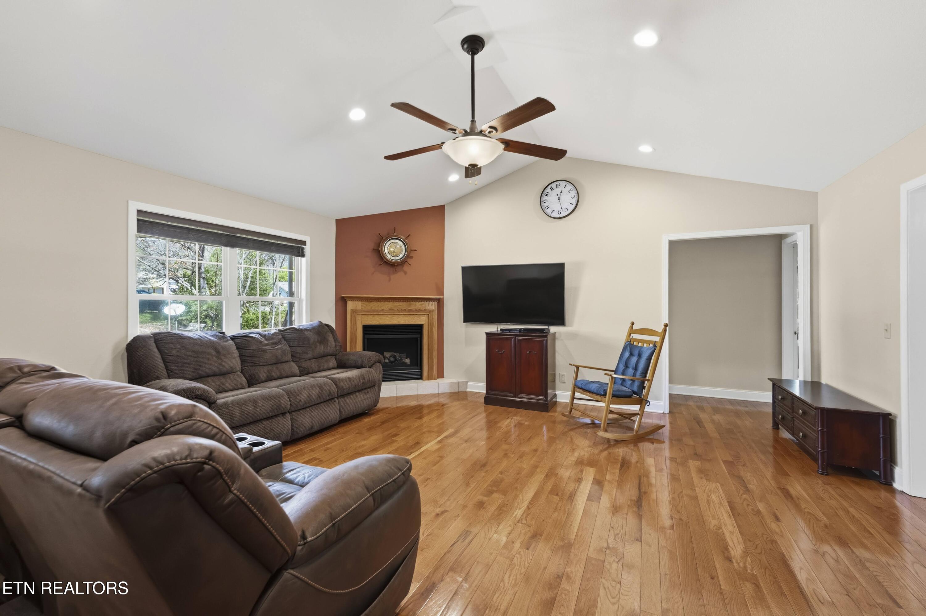 240 Carriage Drive Crossville TN 38555