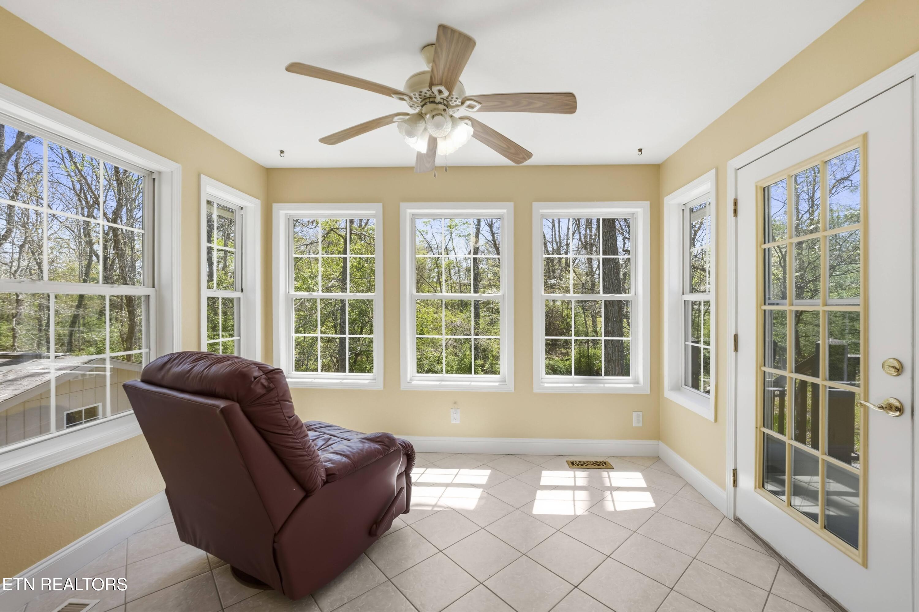 240 Carriage Drive Crossville TN 38555