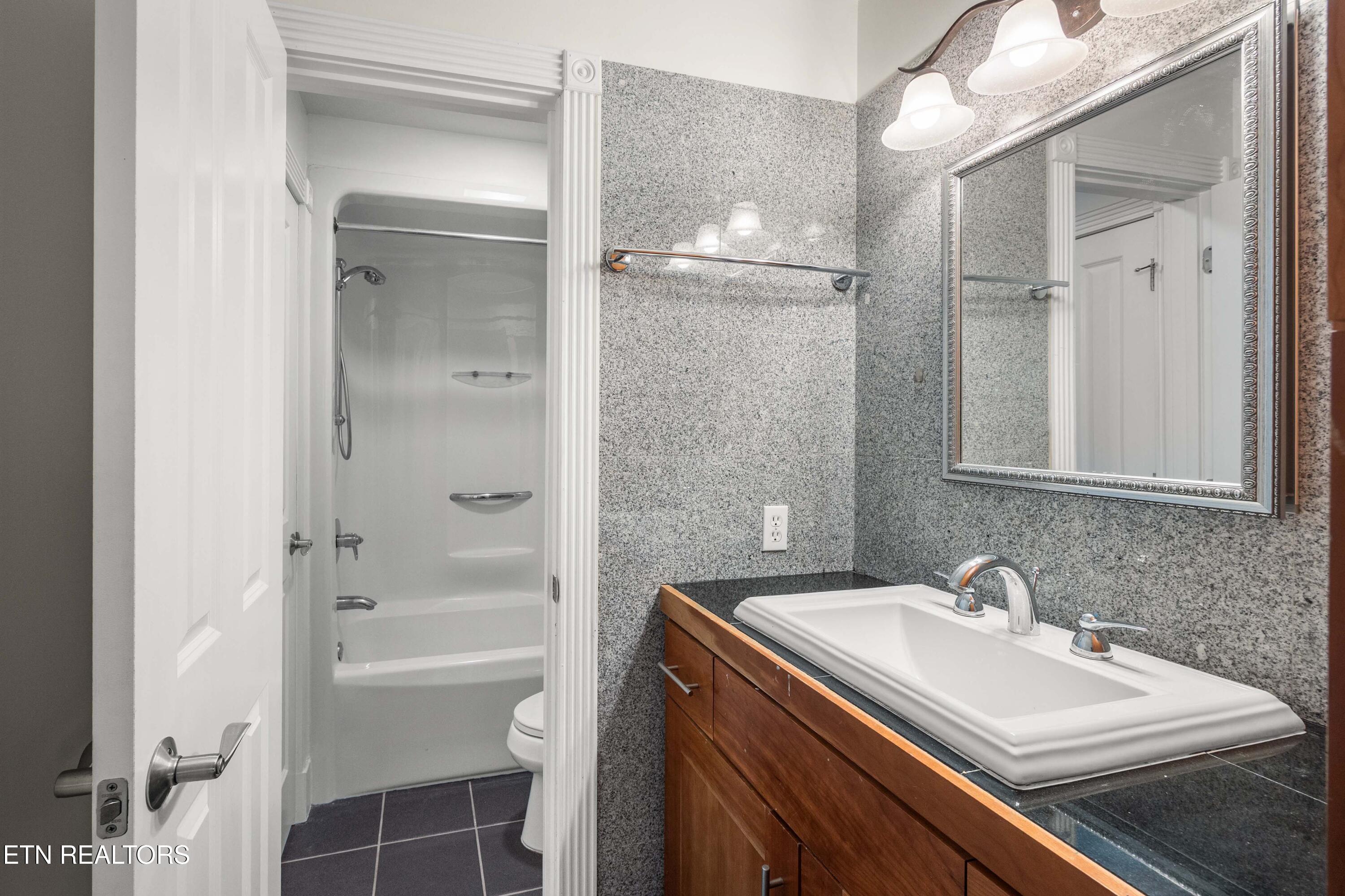 213 Whippoorwill Drive Oak Ridge TN 37830