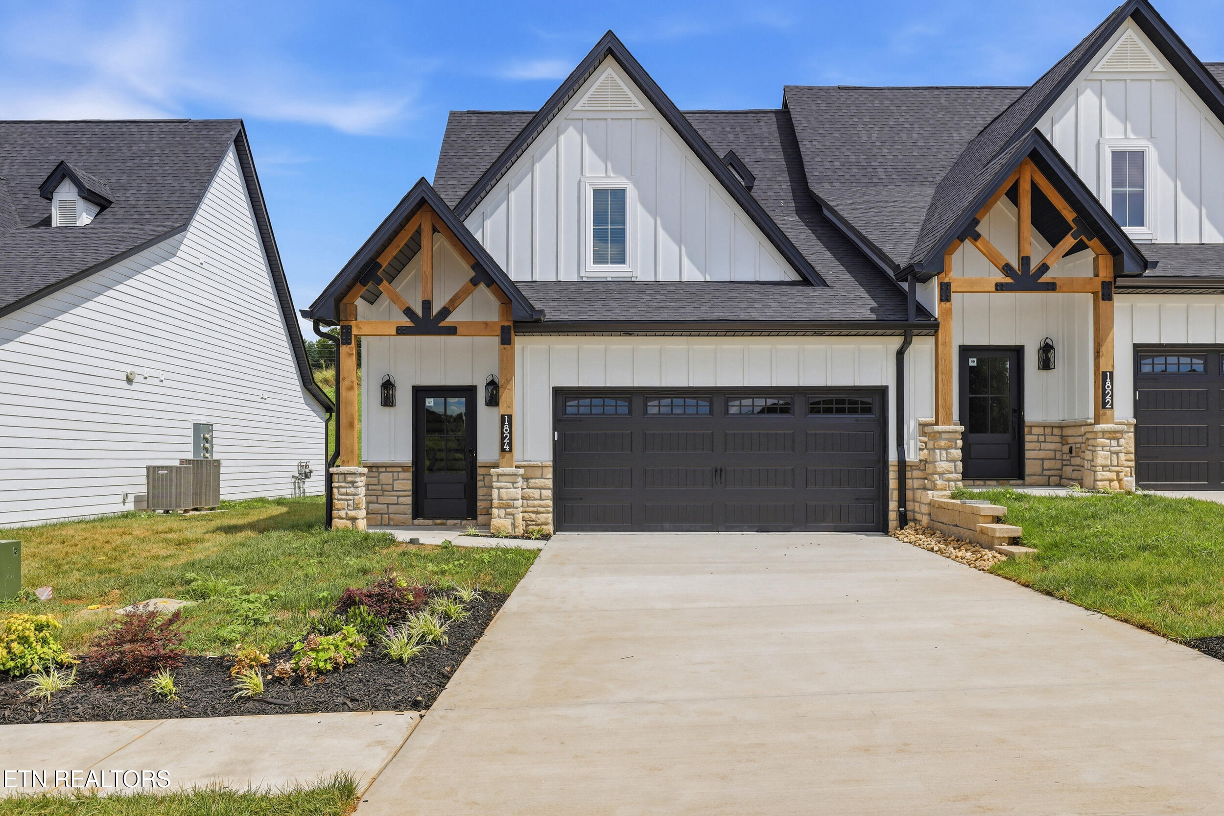 1824 Poplar Spgs Place Maryville TN 37803