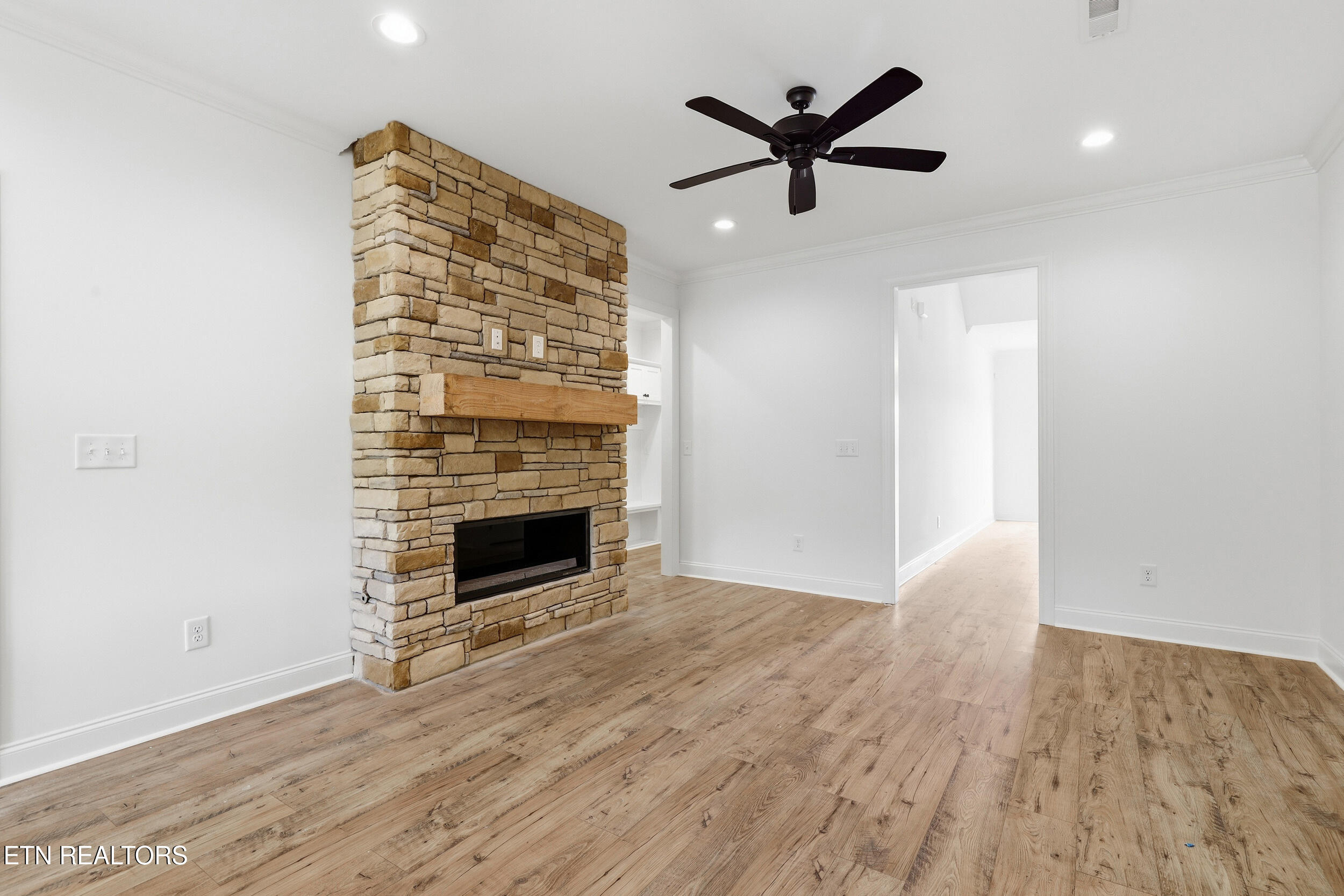 1824 Poplar Spgs Place Maryville TN 37803