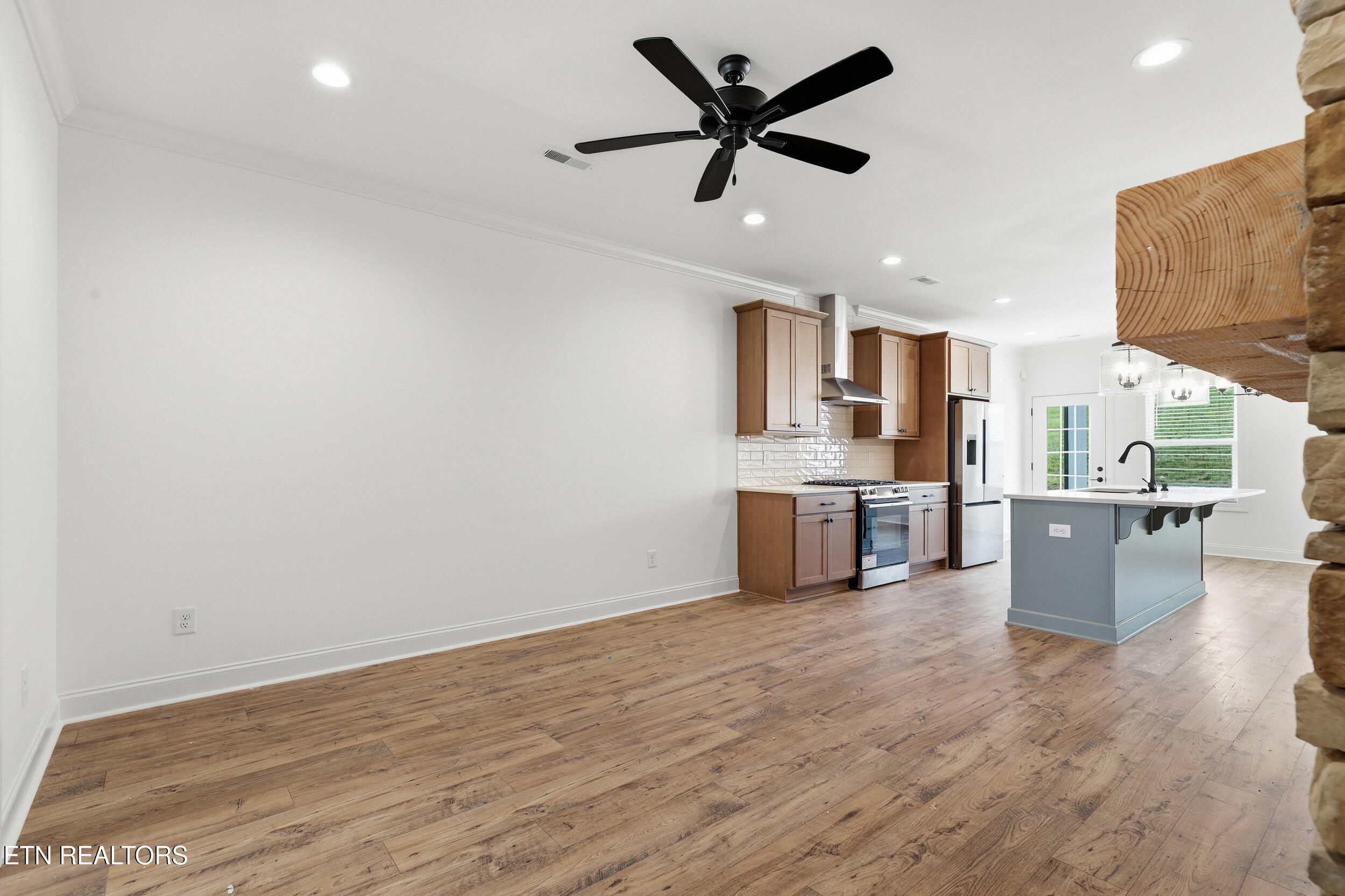 1824 Poplar Spgs Place Maryville TN 37803