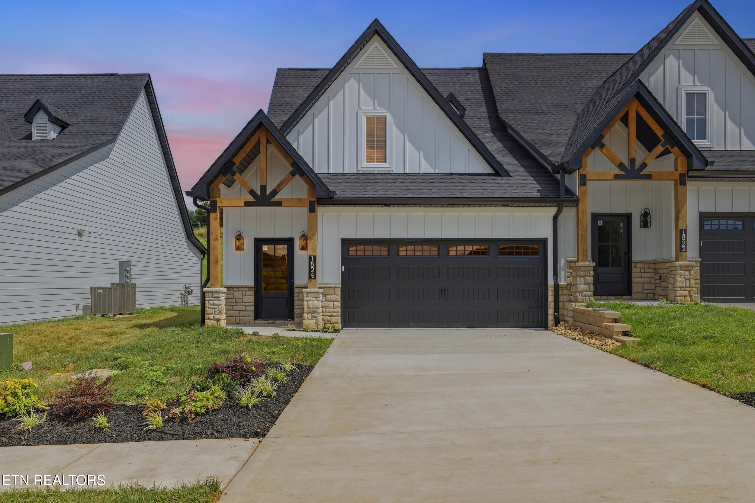 1824 Poplar Spgs Place Maryville TN 37803