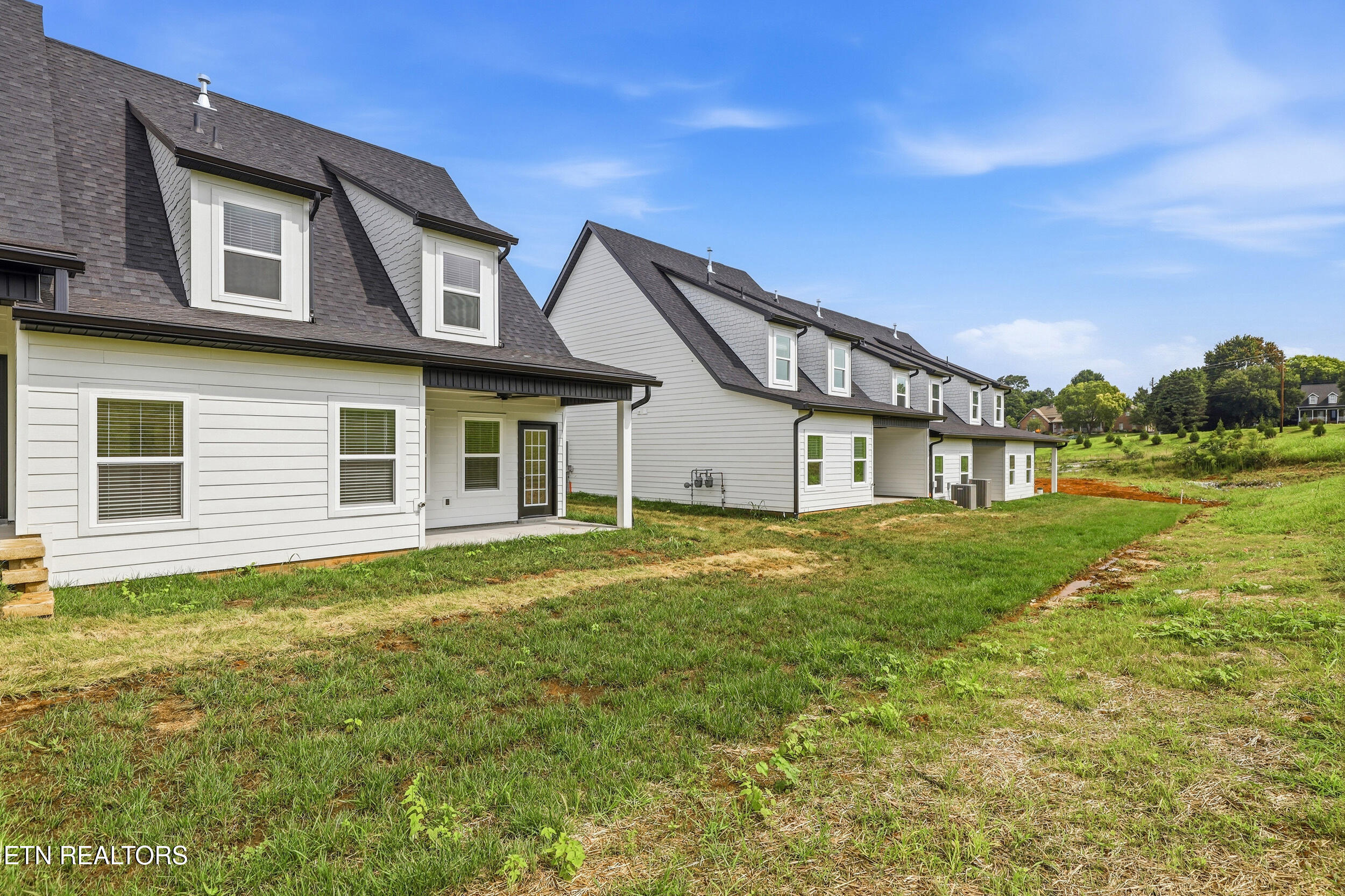 1824 Poplar Spgs Place Maryville TN 37803