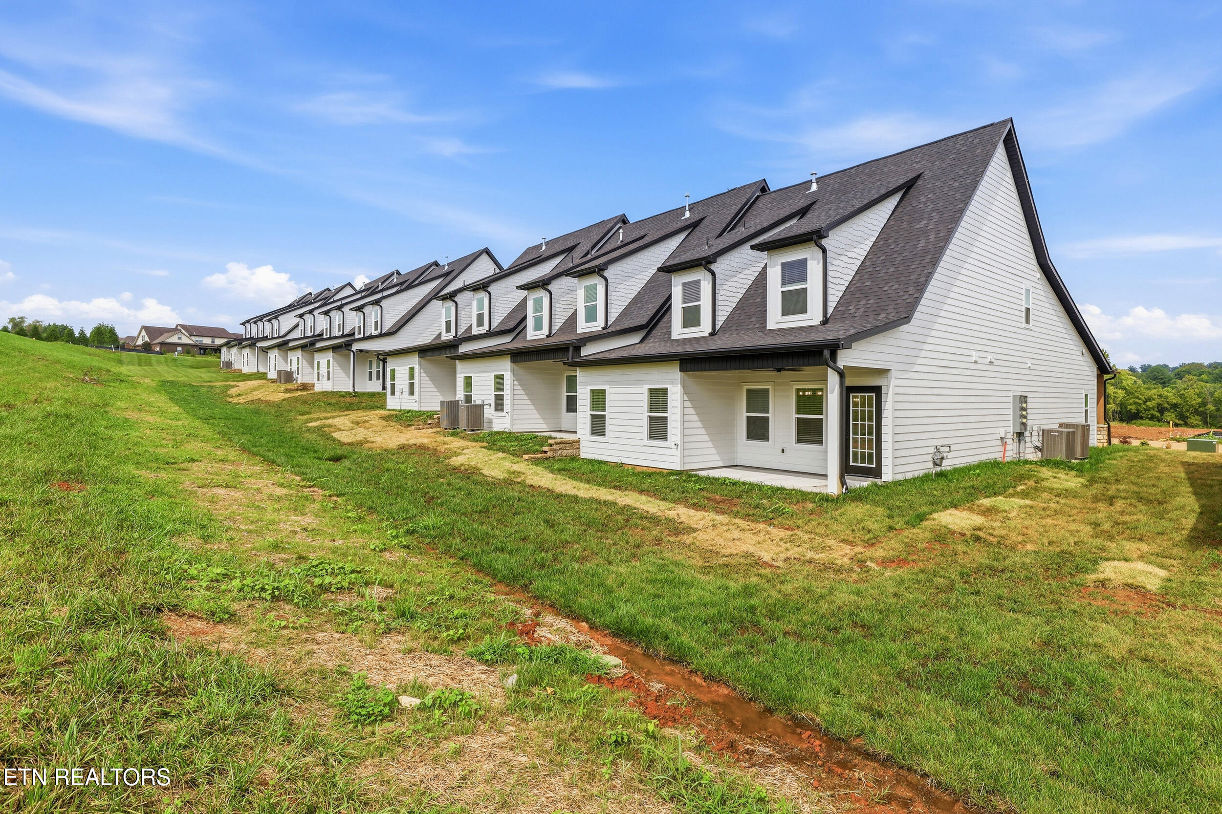 1824 Poplar Spgs Place Maryville TN 37803