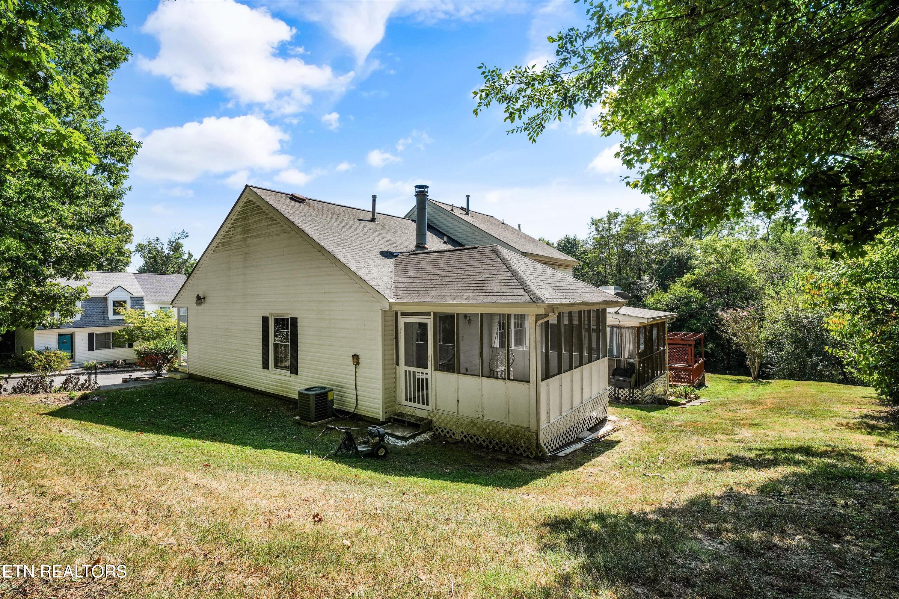 3847 Tambark Drive Knoxville TN 37917