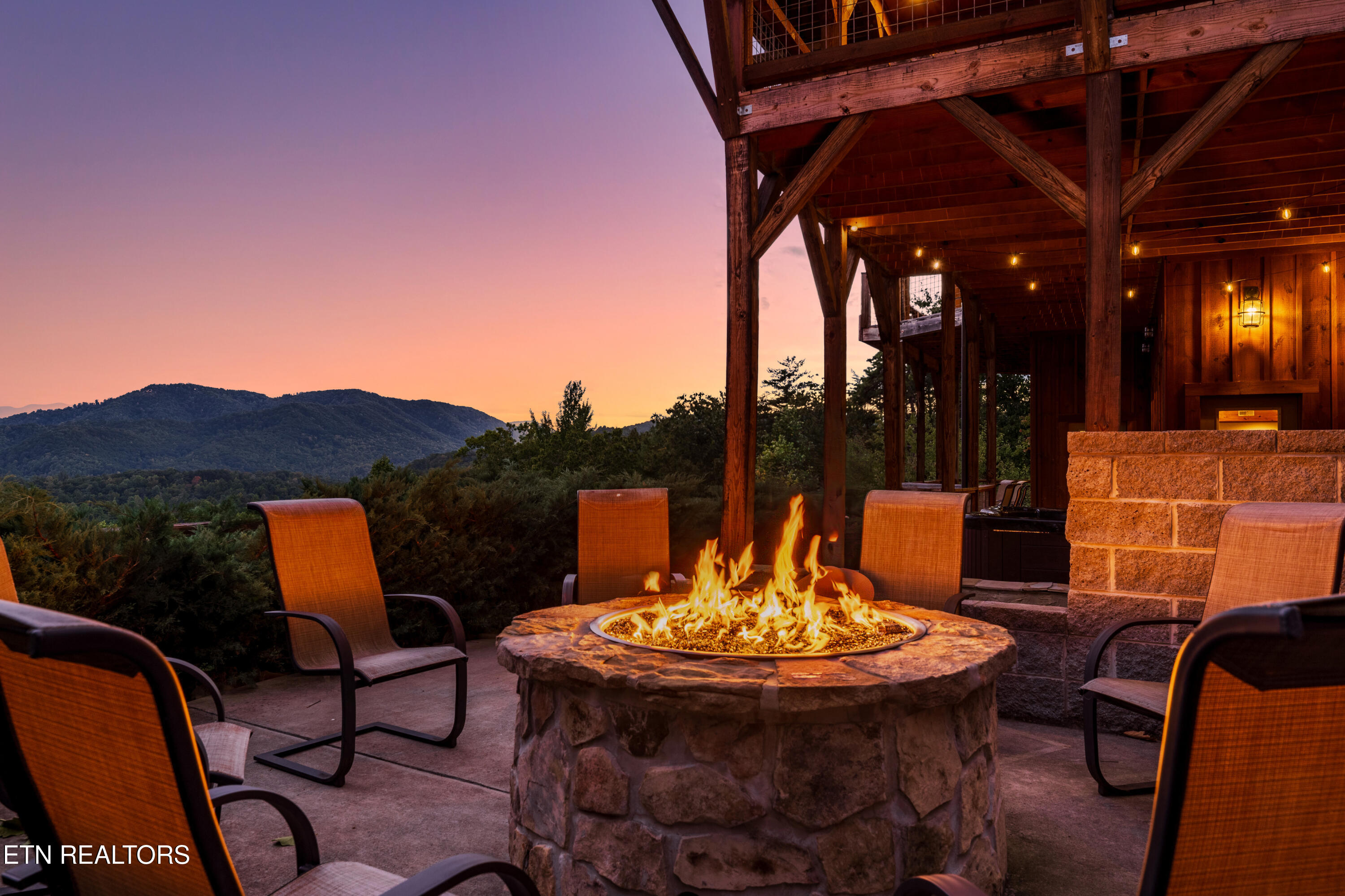 2470 Hackberry Drive Sevierville TN 37862