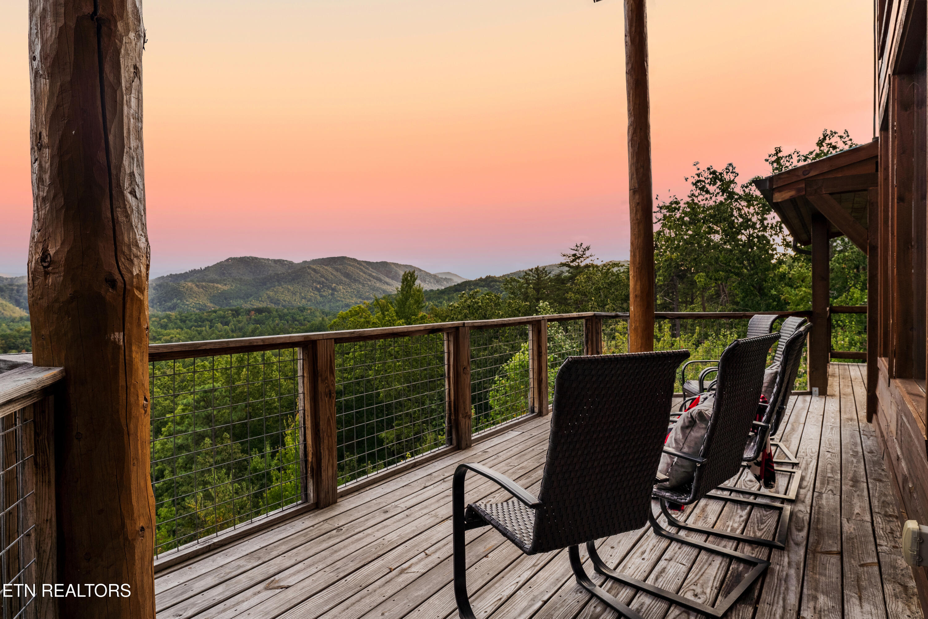2470 Hackberry Drive Sevierville TN 37862