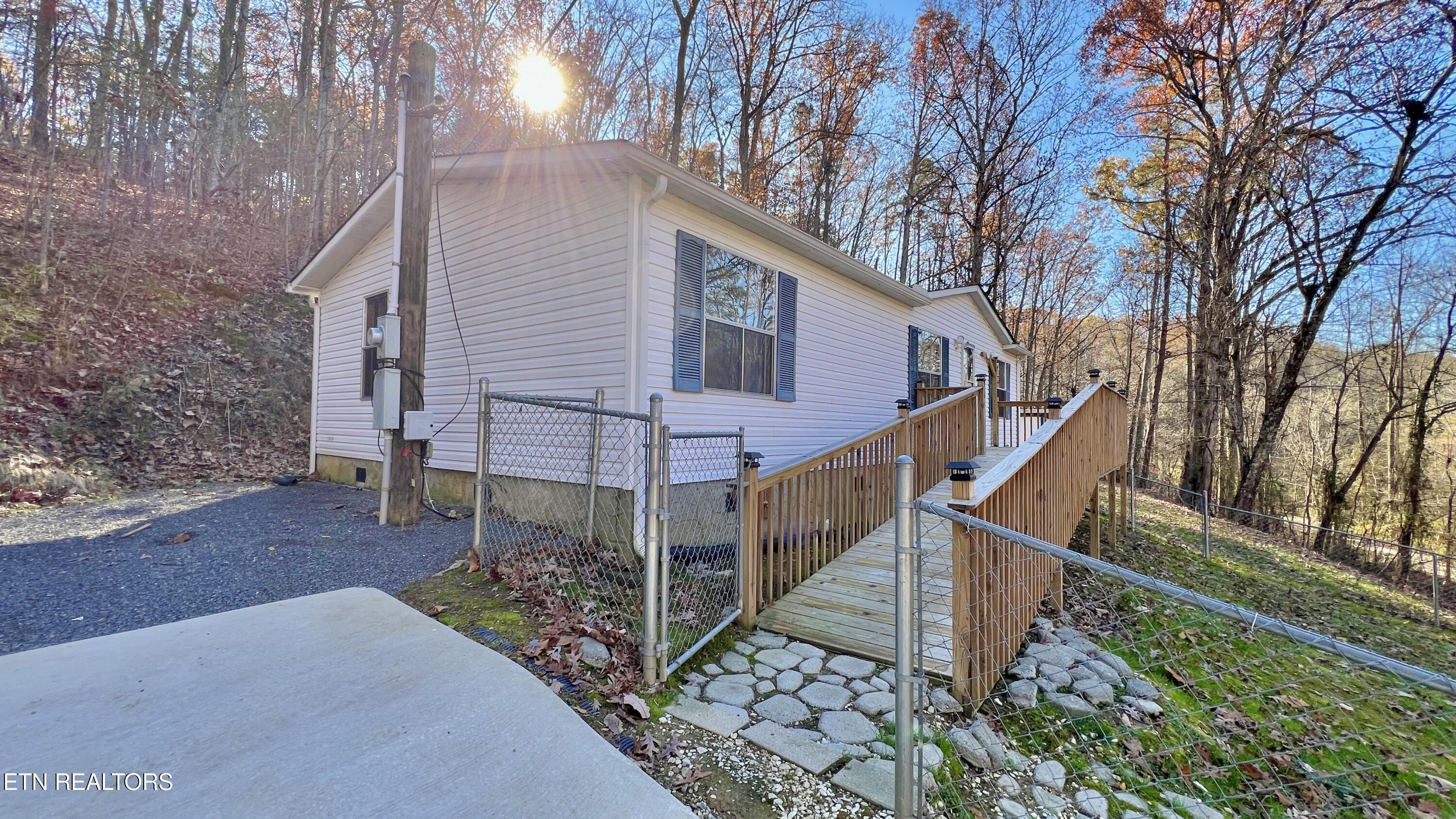 9115/9119 Chapman Highway Knoxville TN 37920