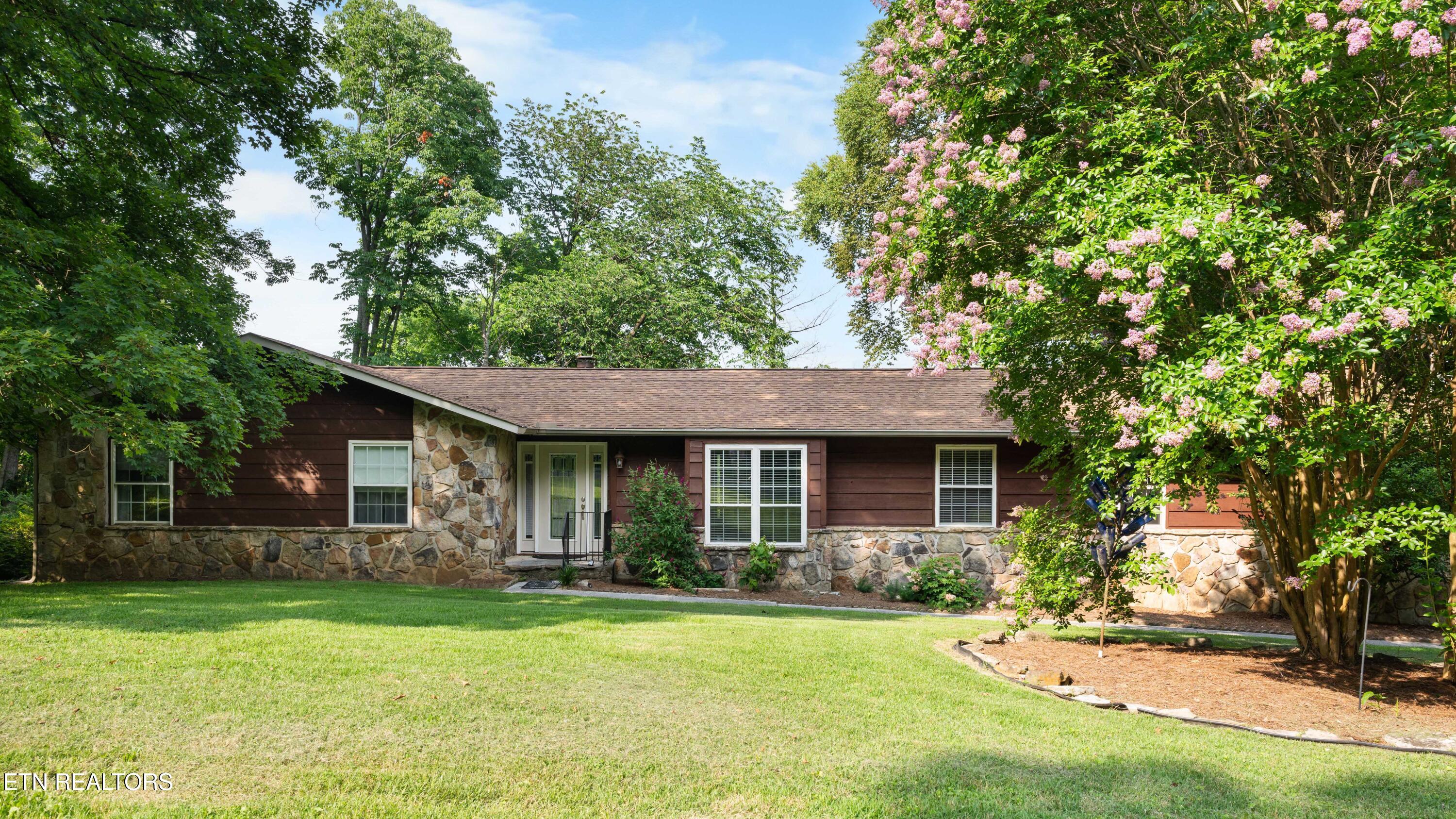 599 Melton Hill Drive Clinton TN 37716