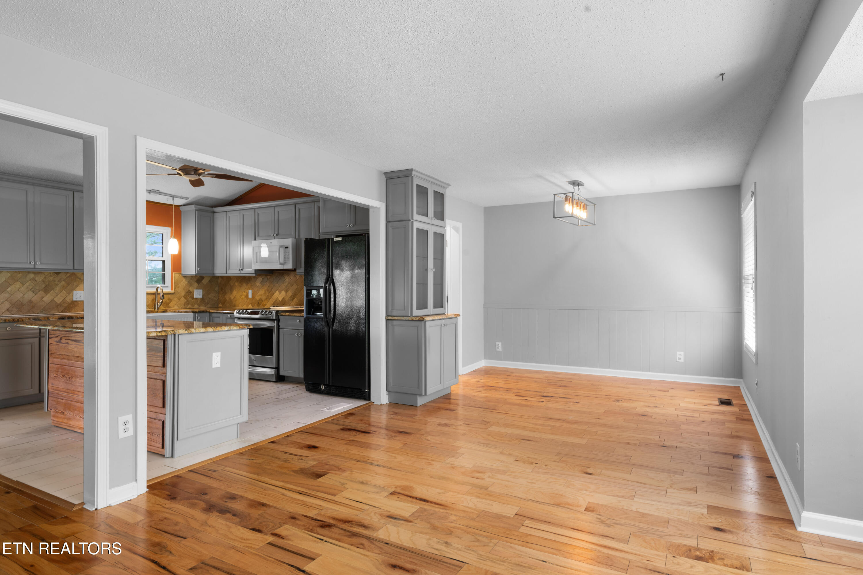 599 Melton Hill Drive Clinton TN 37716