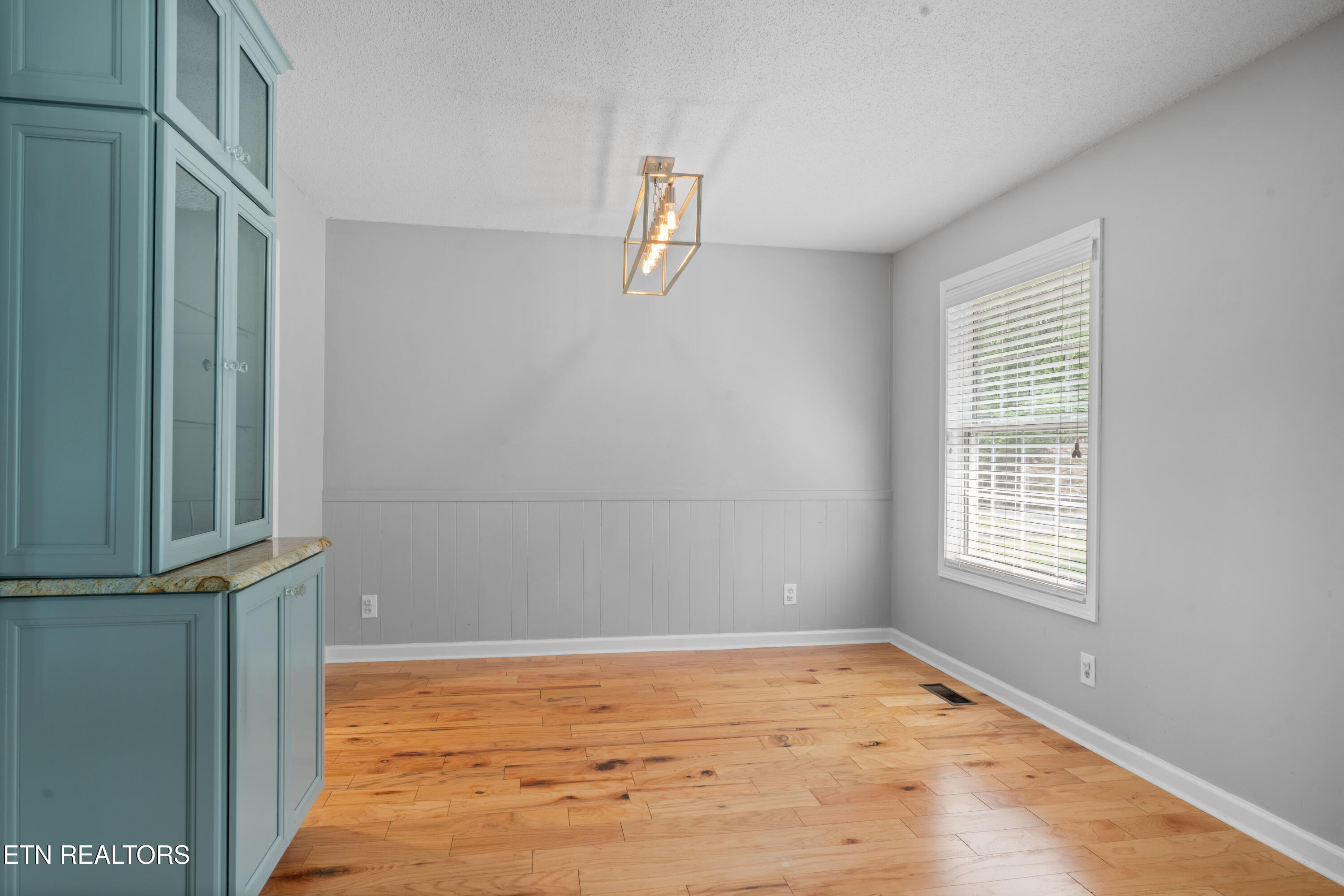 599 Melton Hill Drive Clinton TN 37716