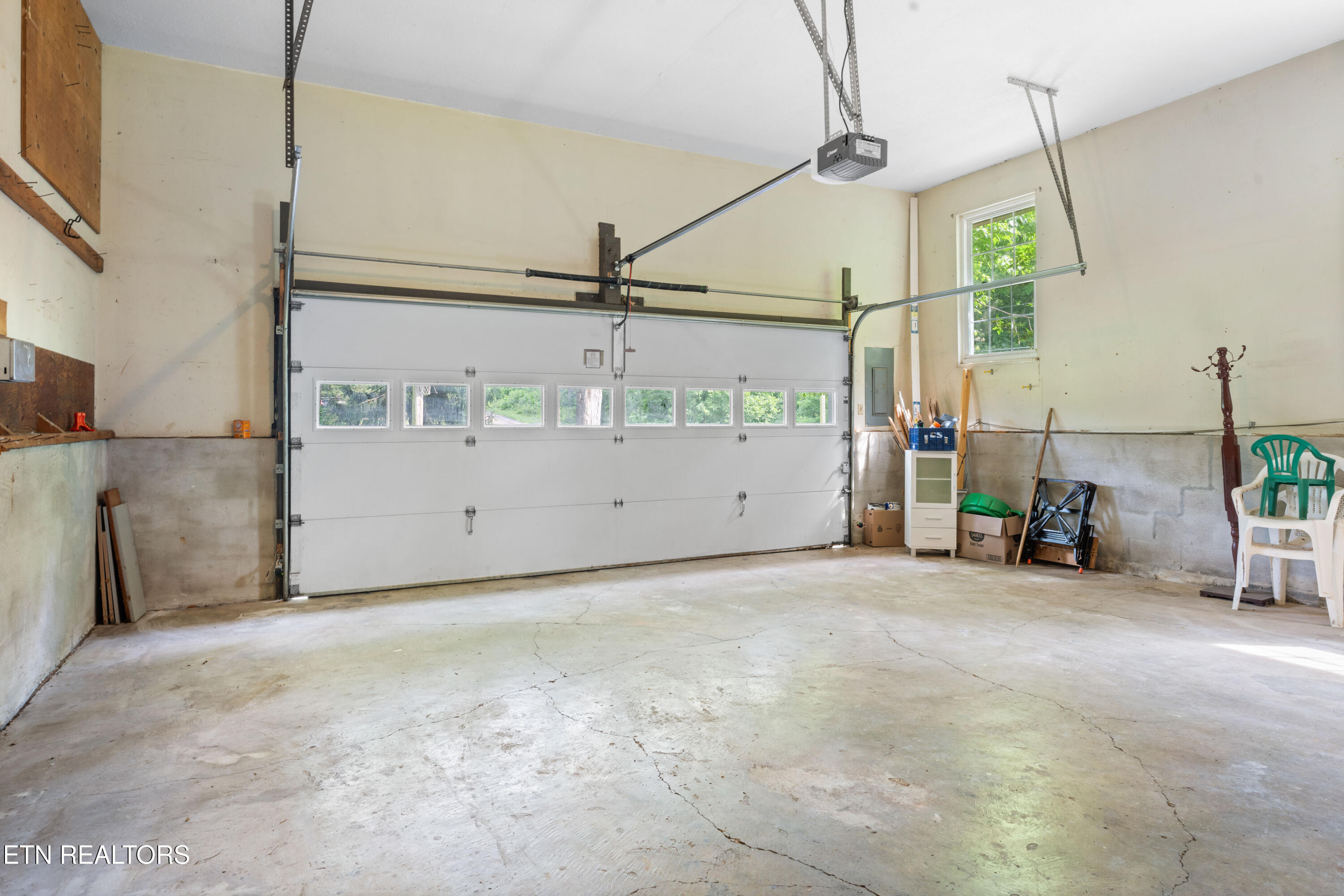 599 Melton Hill Drive Clinton TN 37716