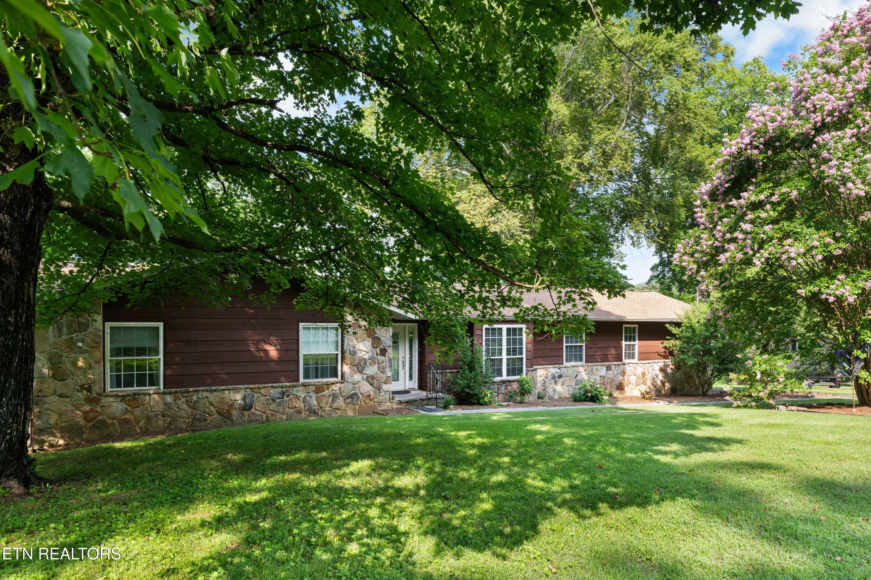 599 Melton Hill Drive Clinton TN 37716