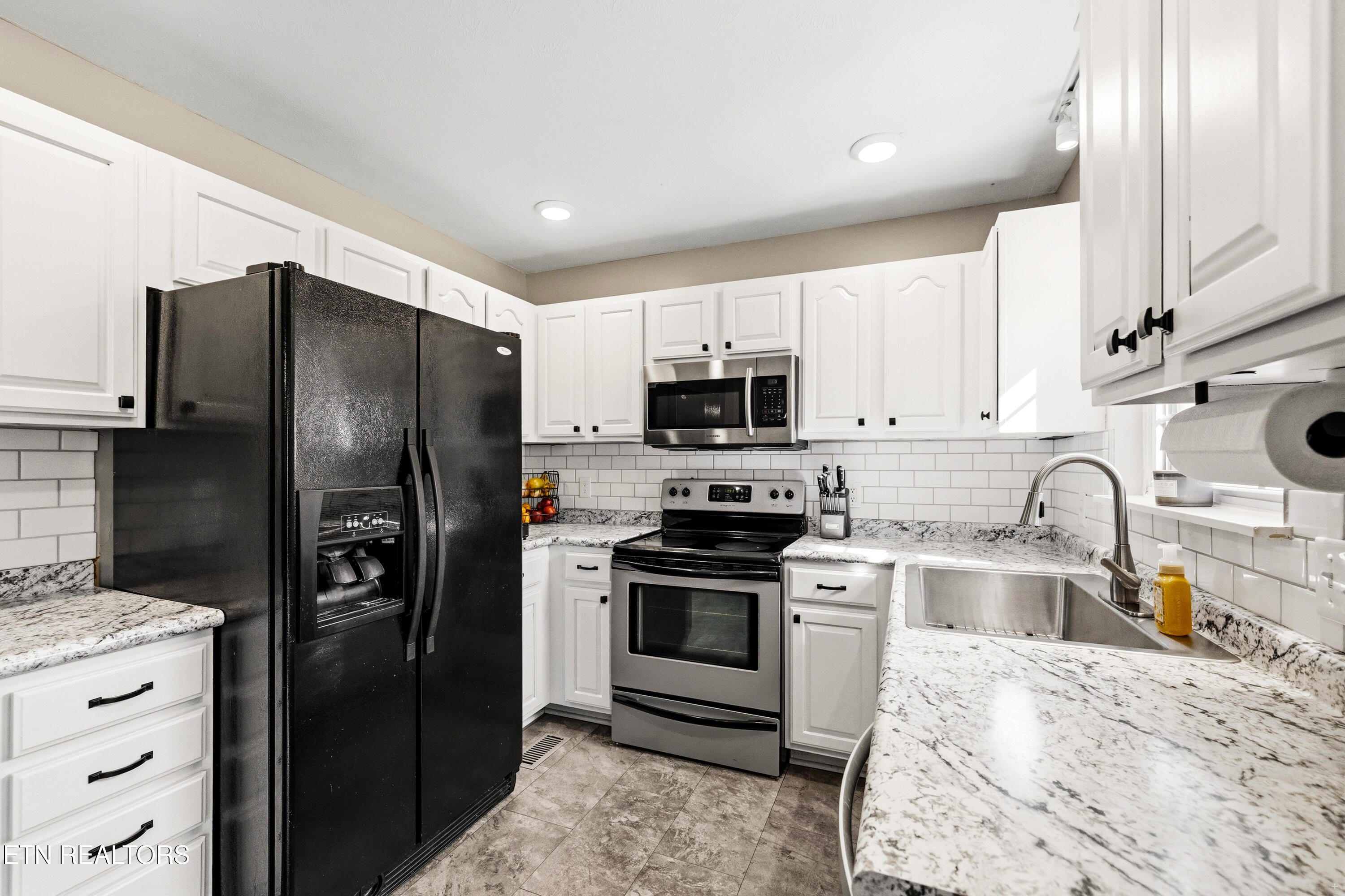1920 Hidden Springs Road Knoxville TN 37914