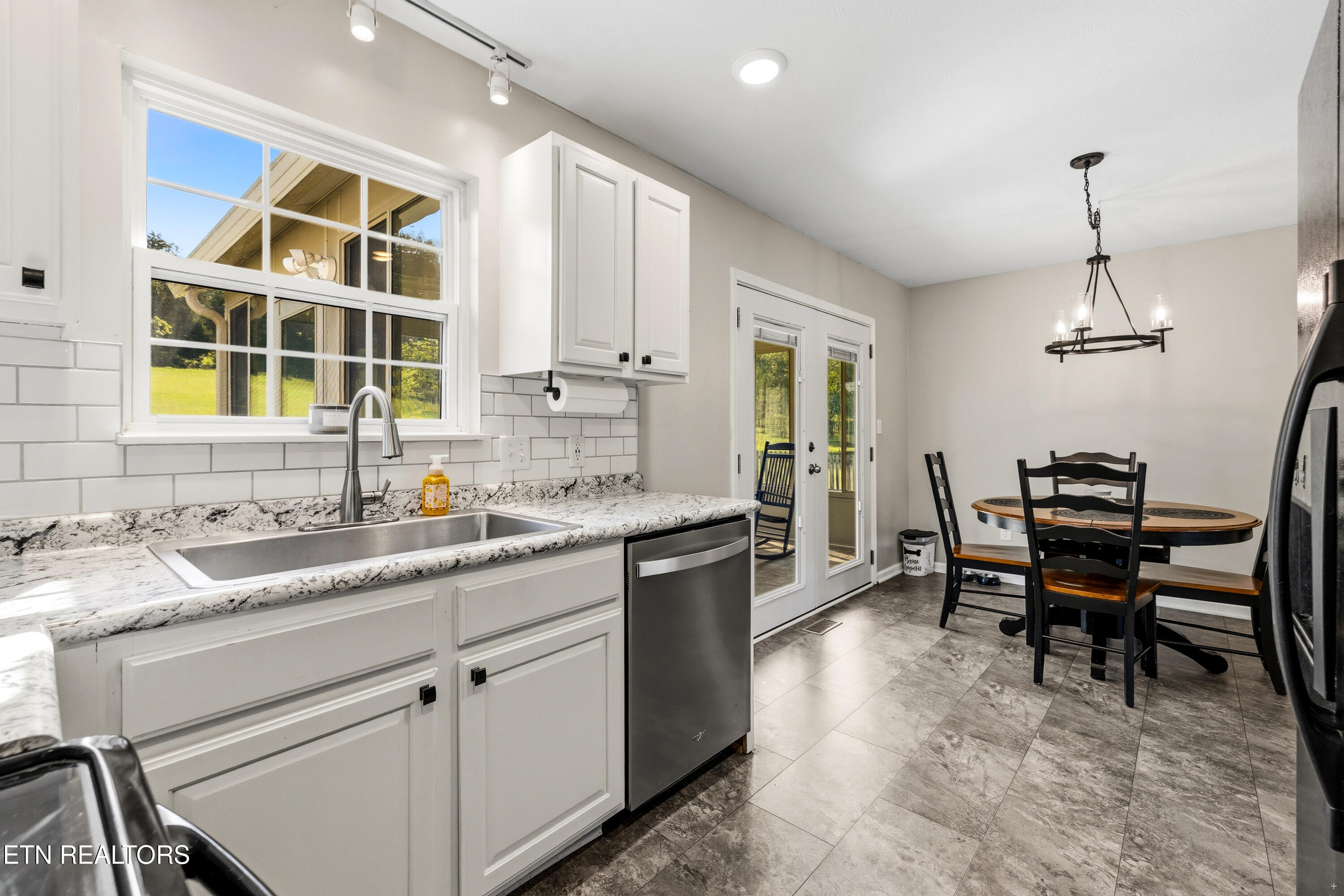 1920 Hidden Springs Road Knoxville TN 37914