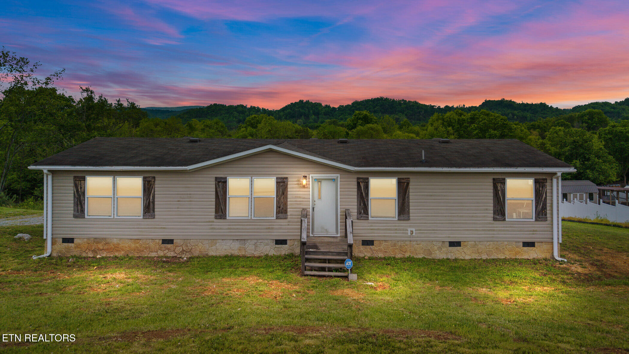 604 Elaine Drive Tazewell TN 37879