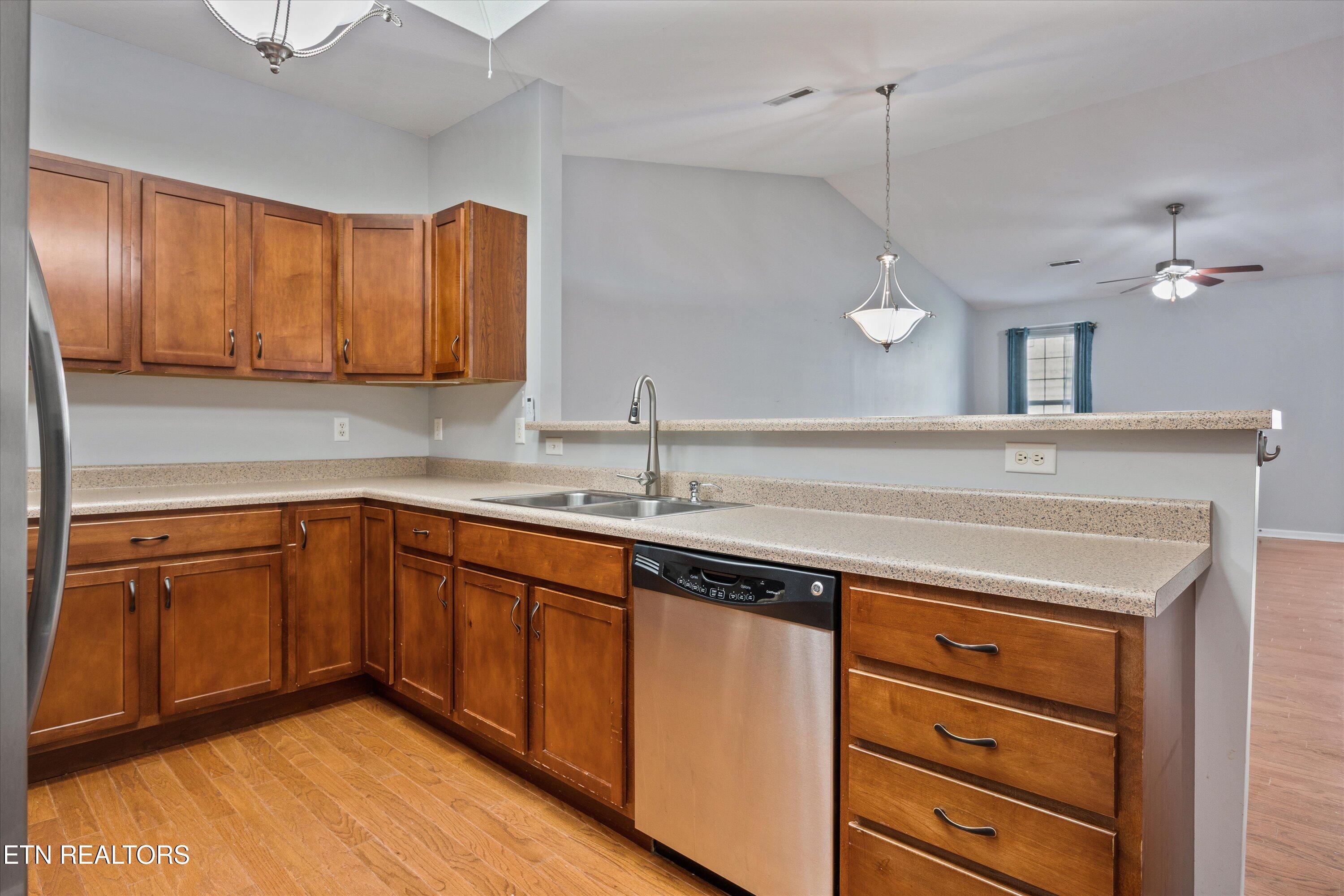 1143 Webster Groves Lane Knoxville TN 37909