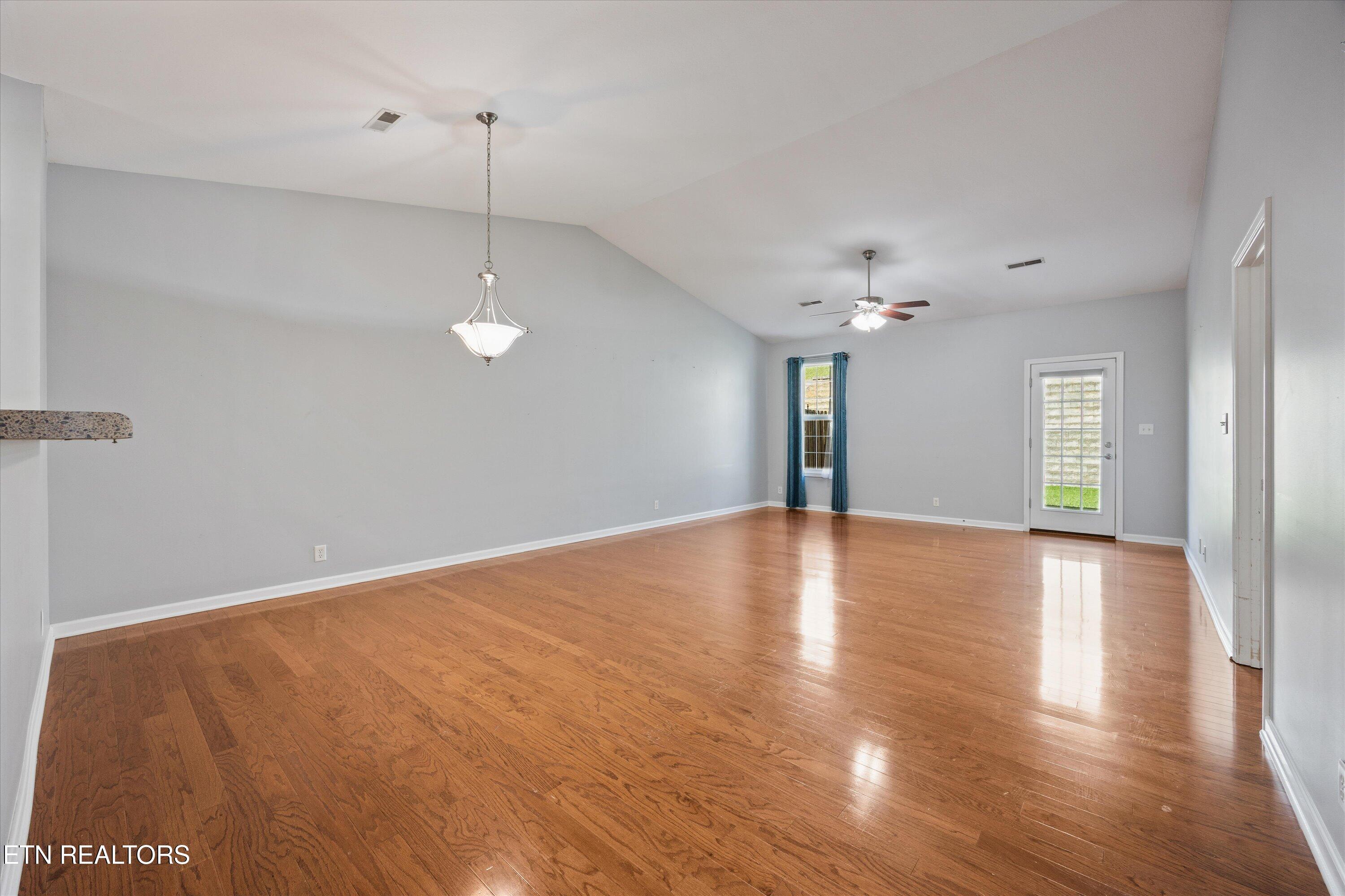 1143 Webster Groves Lane Knoxville TN 37909
