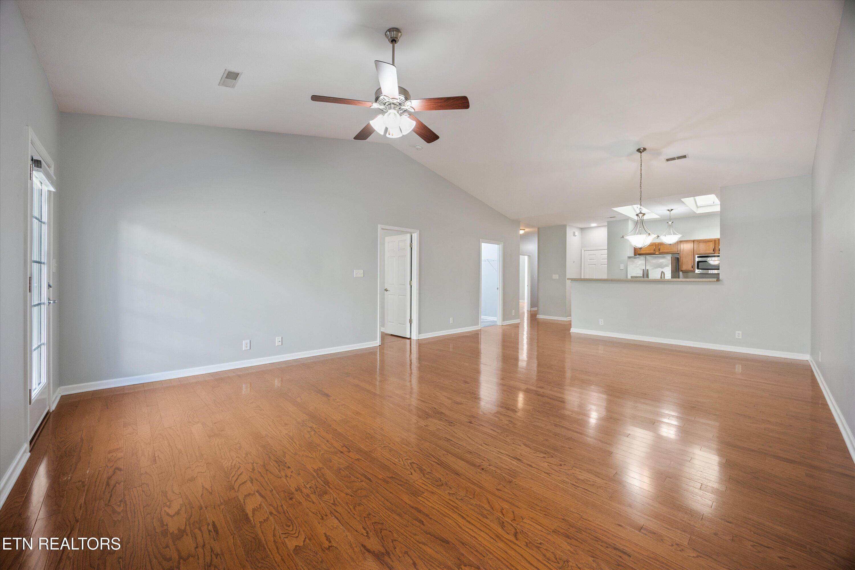 1143 Webster Groves Lane Knoxville TN 37909