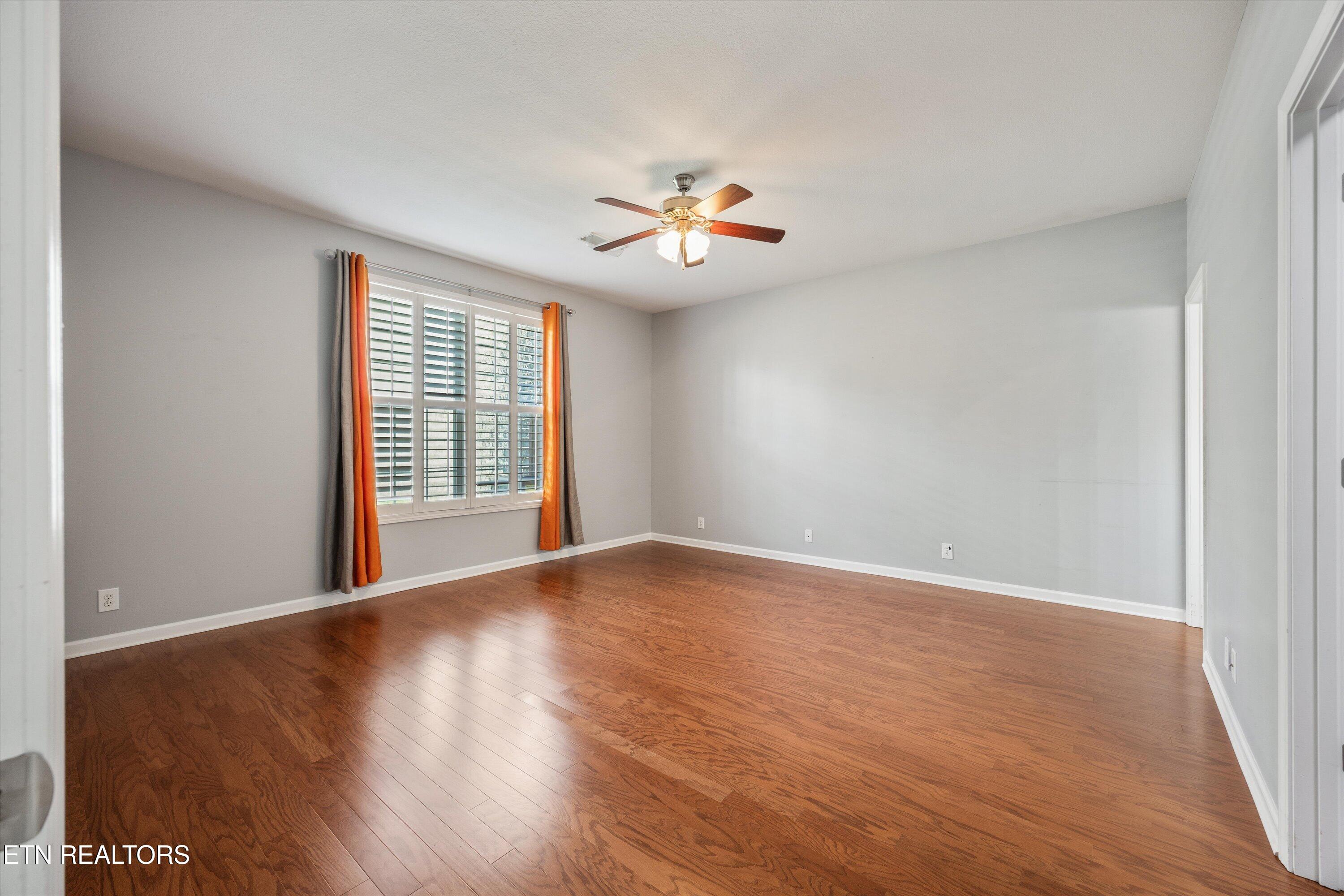 1143 Webster Groves Lane Knoxville TN 37909