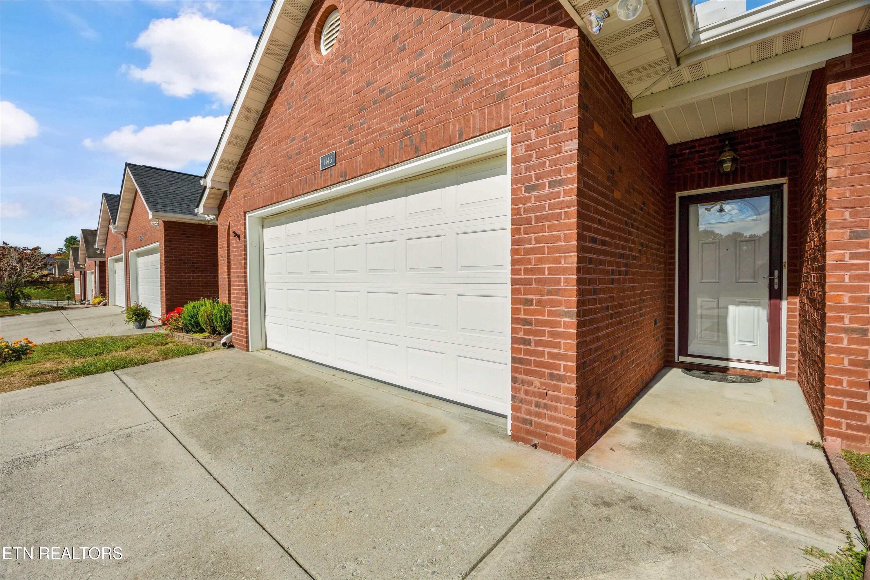 1143 Webster Groves Lane Knoxville TN 37909