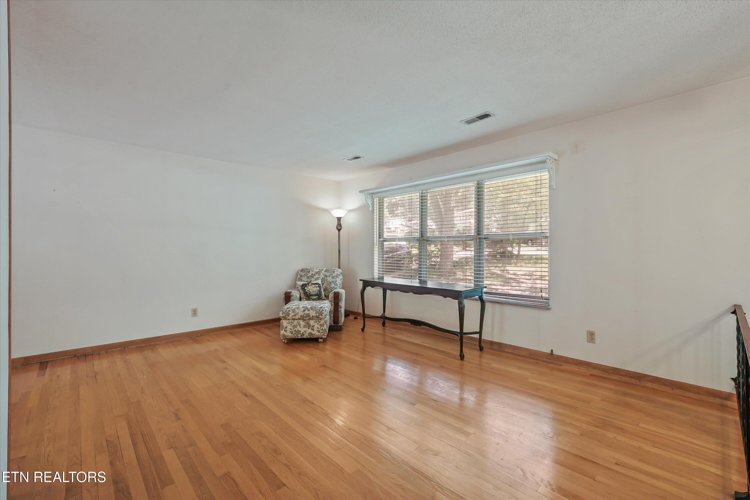 2309 Black Bear Road Knoxville TN 37923