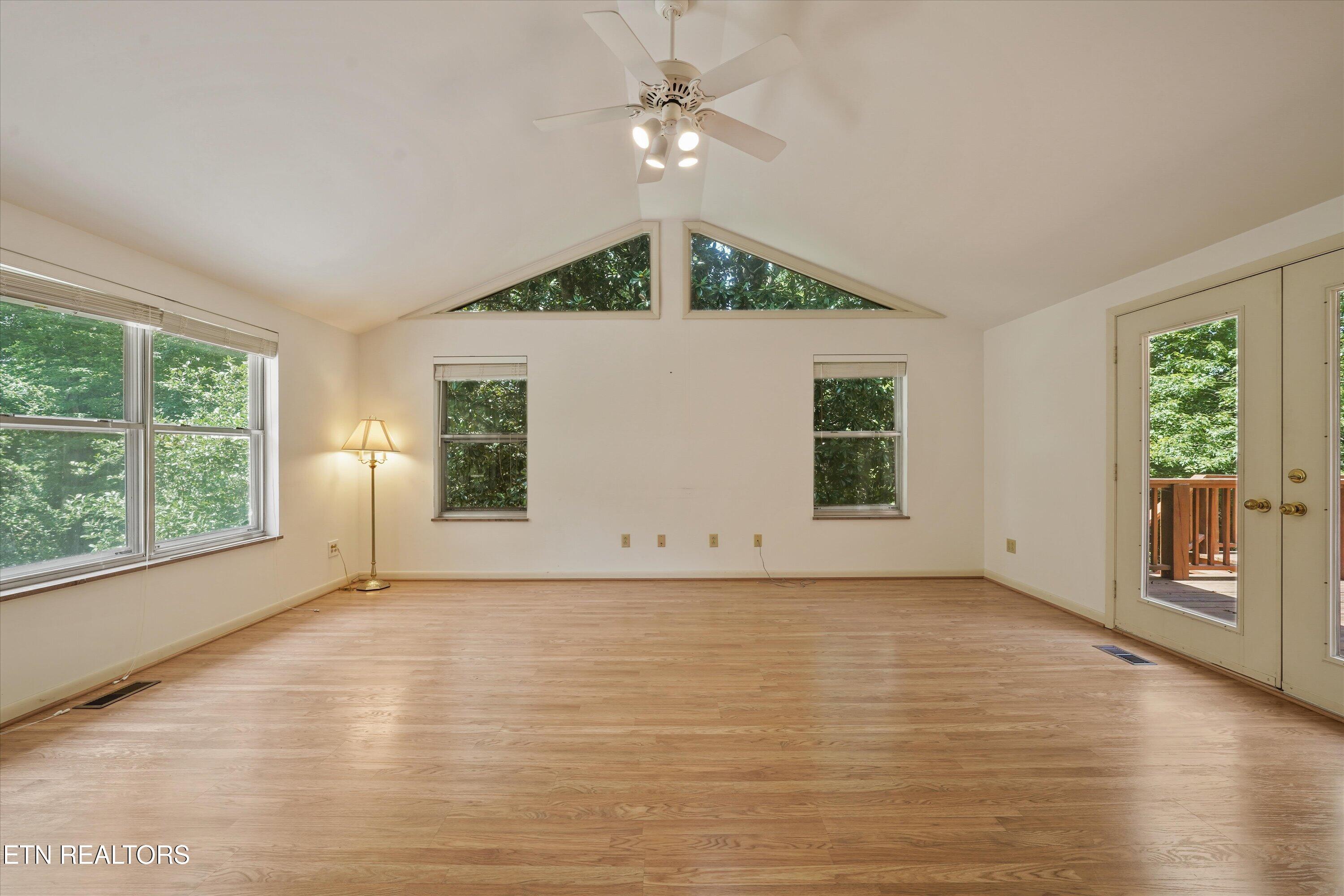 2309 Black Bear Road Knoxville TN 37923