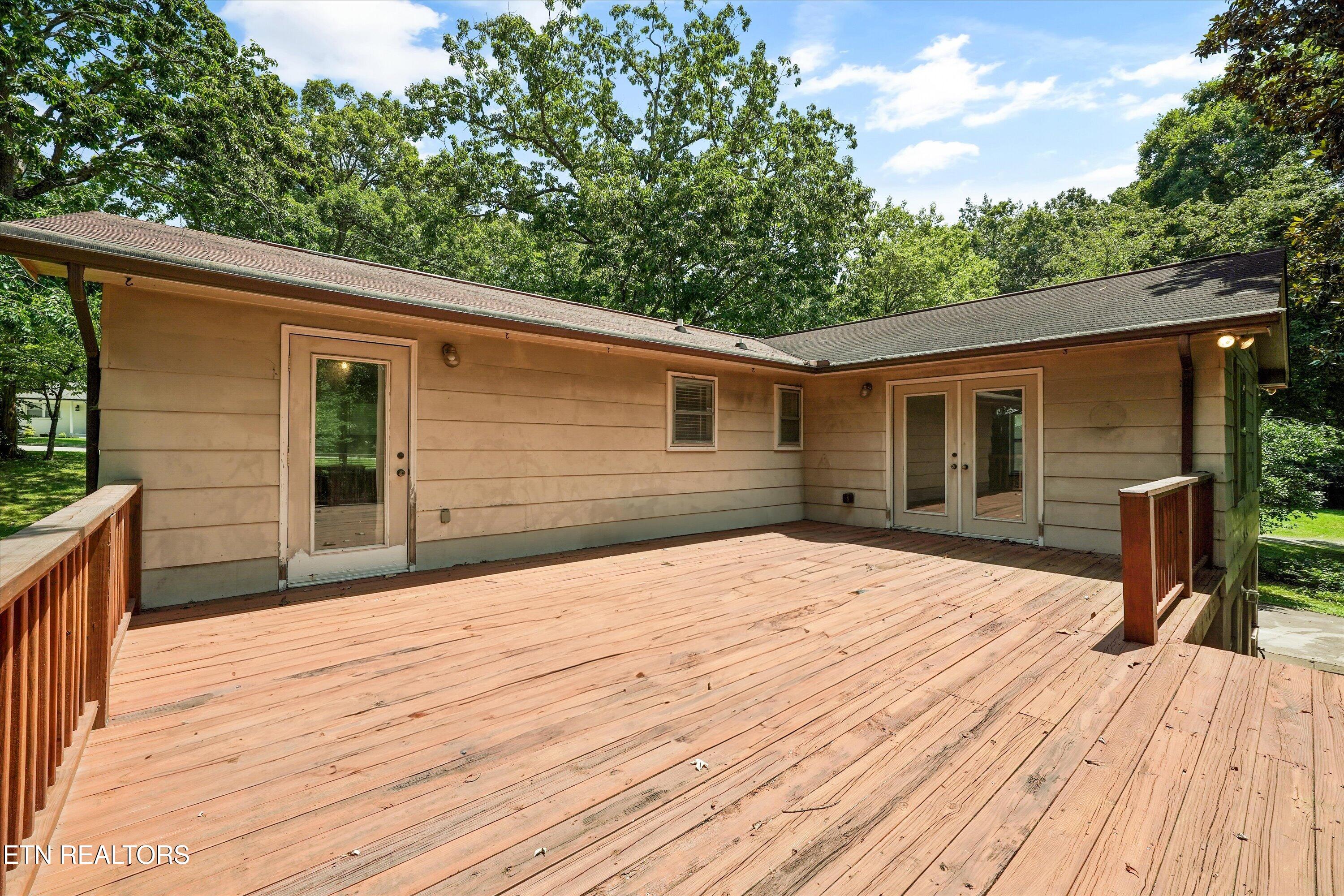 2309 Black Bear Road Knoxville TN 37923