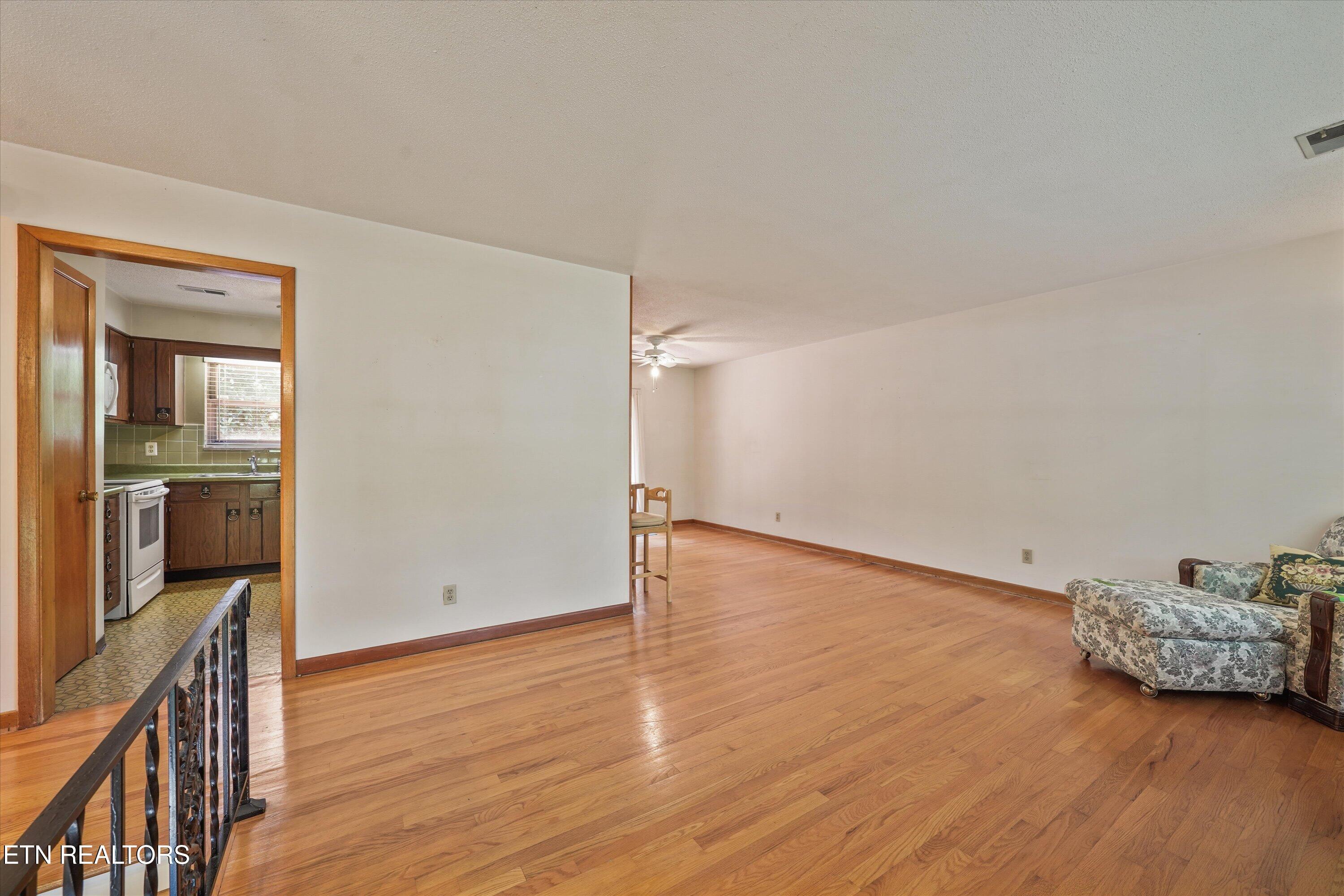 2309 Black Bear Road Knoxville TN 37923