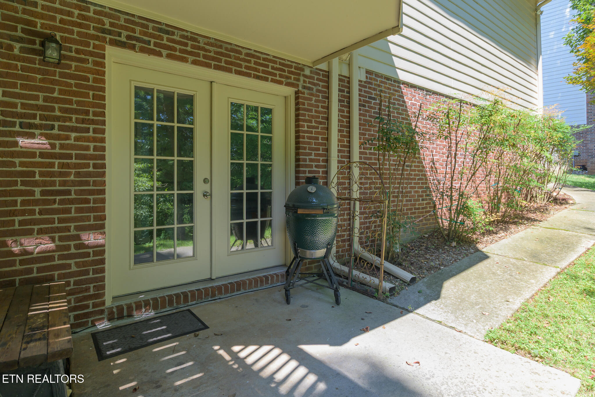 1432 Knightsbridge Drive Knoxville TN 37922