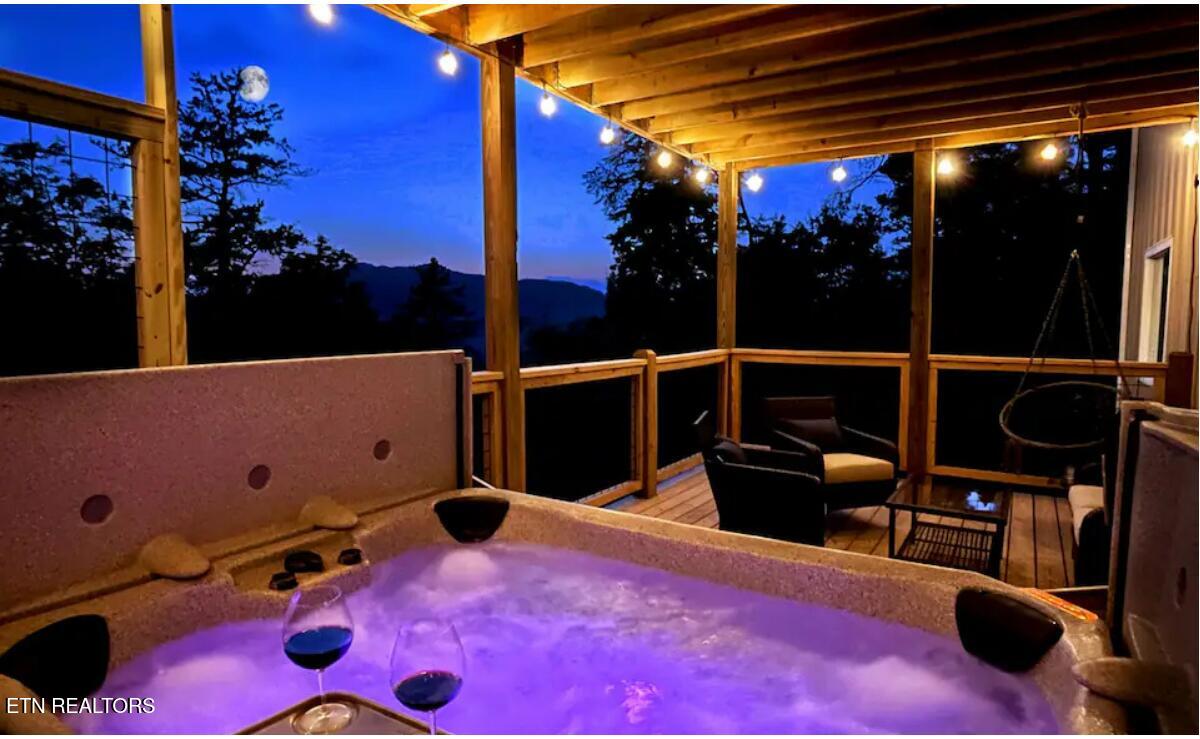 3325 Grouse Ridge Lane Sevierville TN 37862