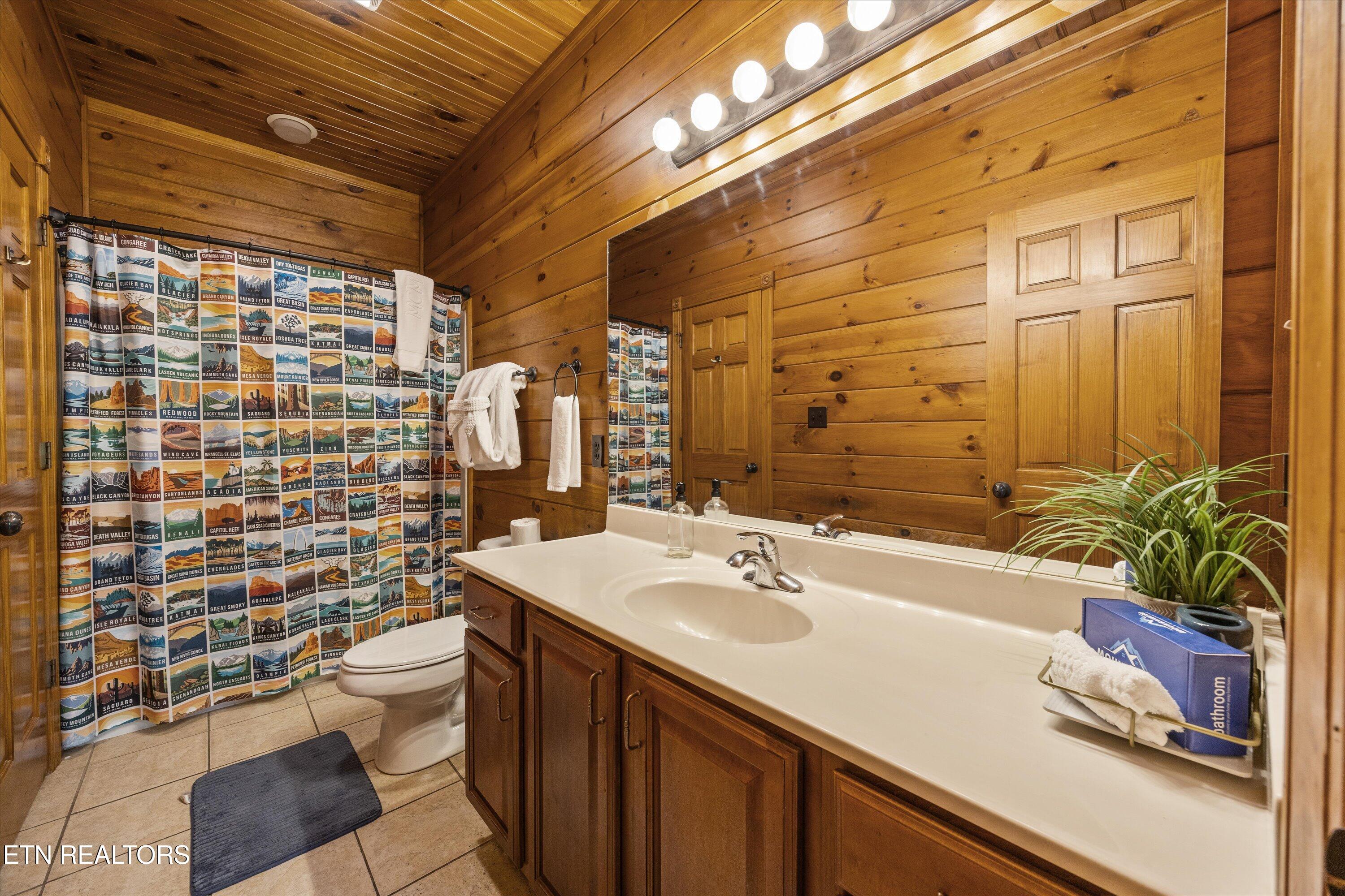 808 Great Smoky Way Gatlinburg TN 37738