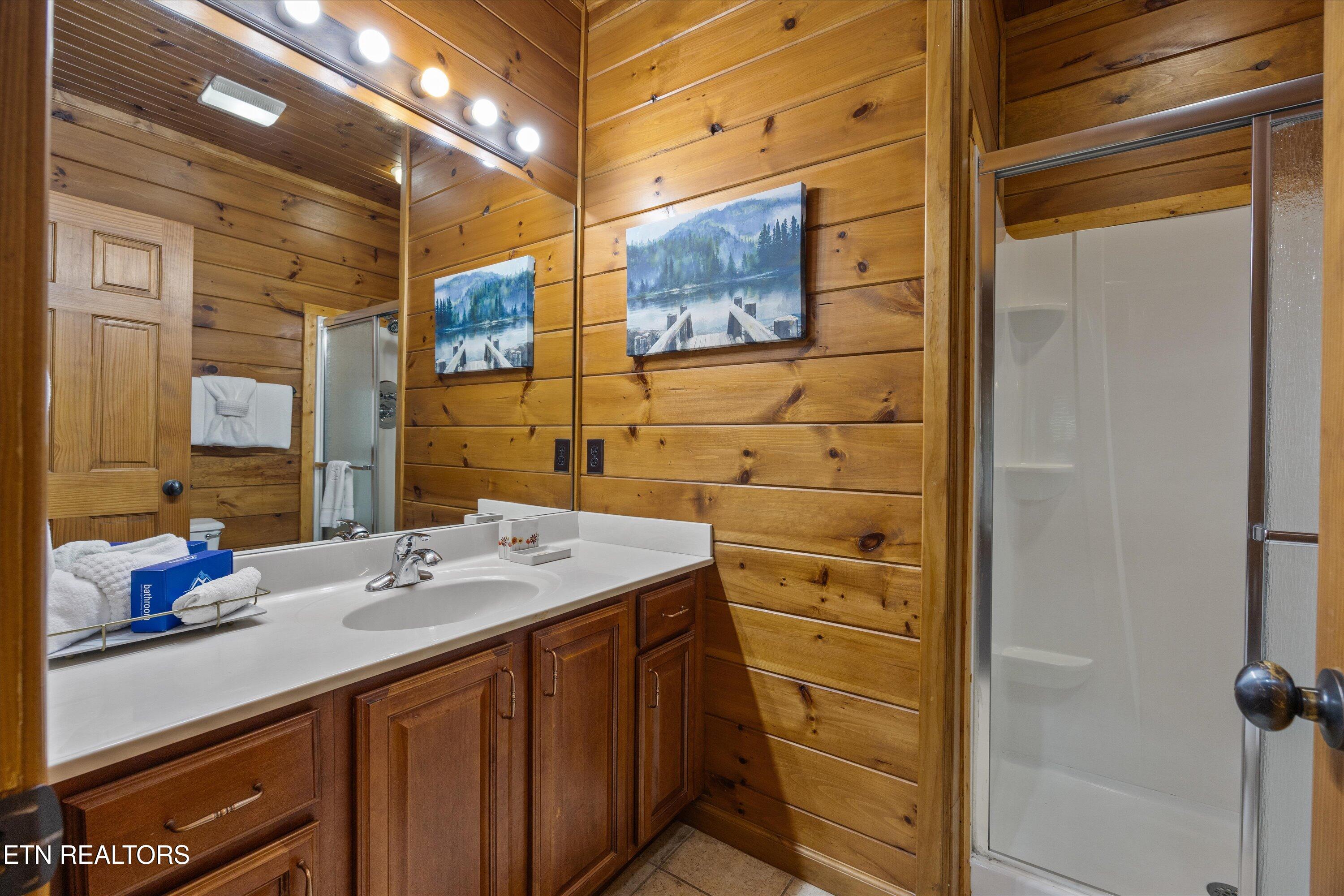 808 Great Smoky Way Gatlinburg TN 37738