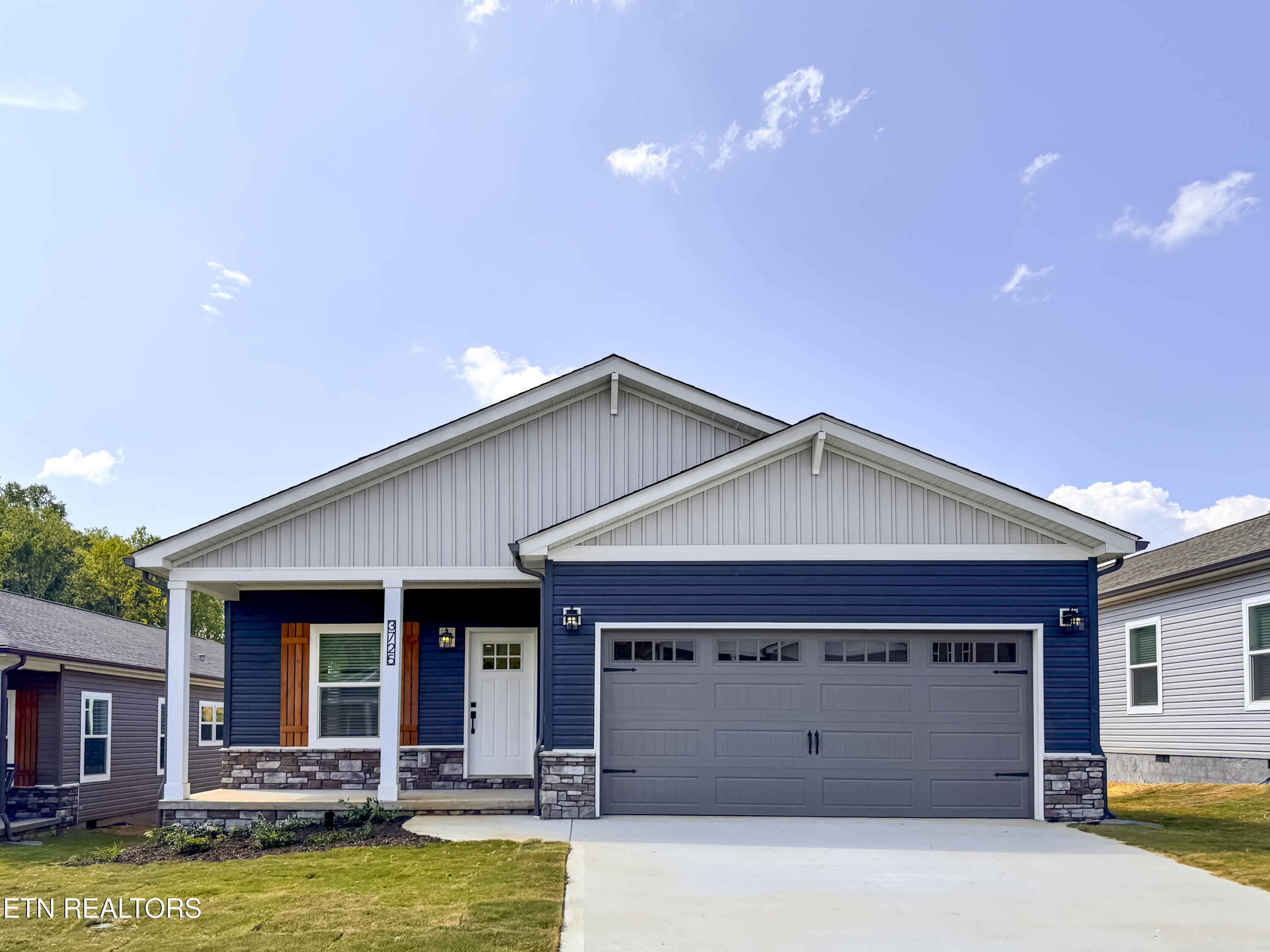 3725 Crimson Clover Lane Knoxville TN 37924