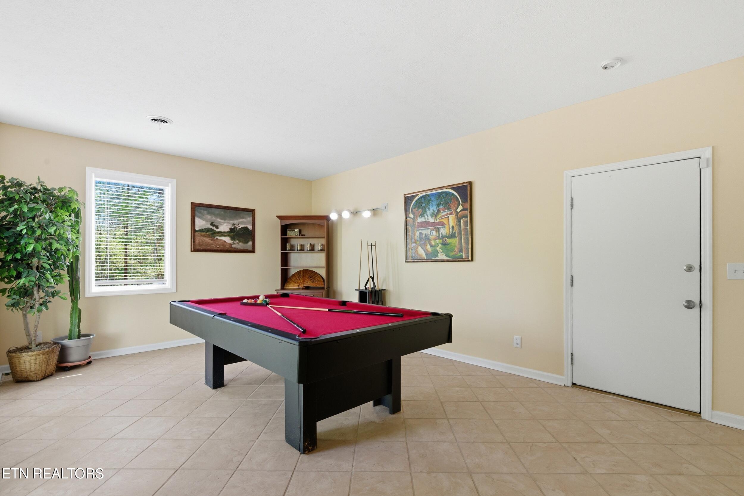 183 Ridgeview Circle Sharps Chapel TN 37866