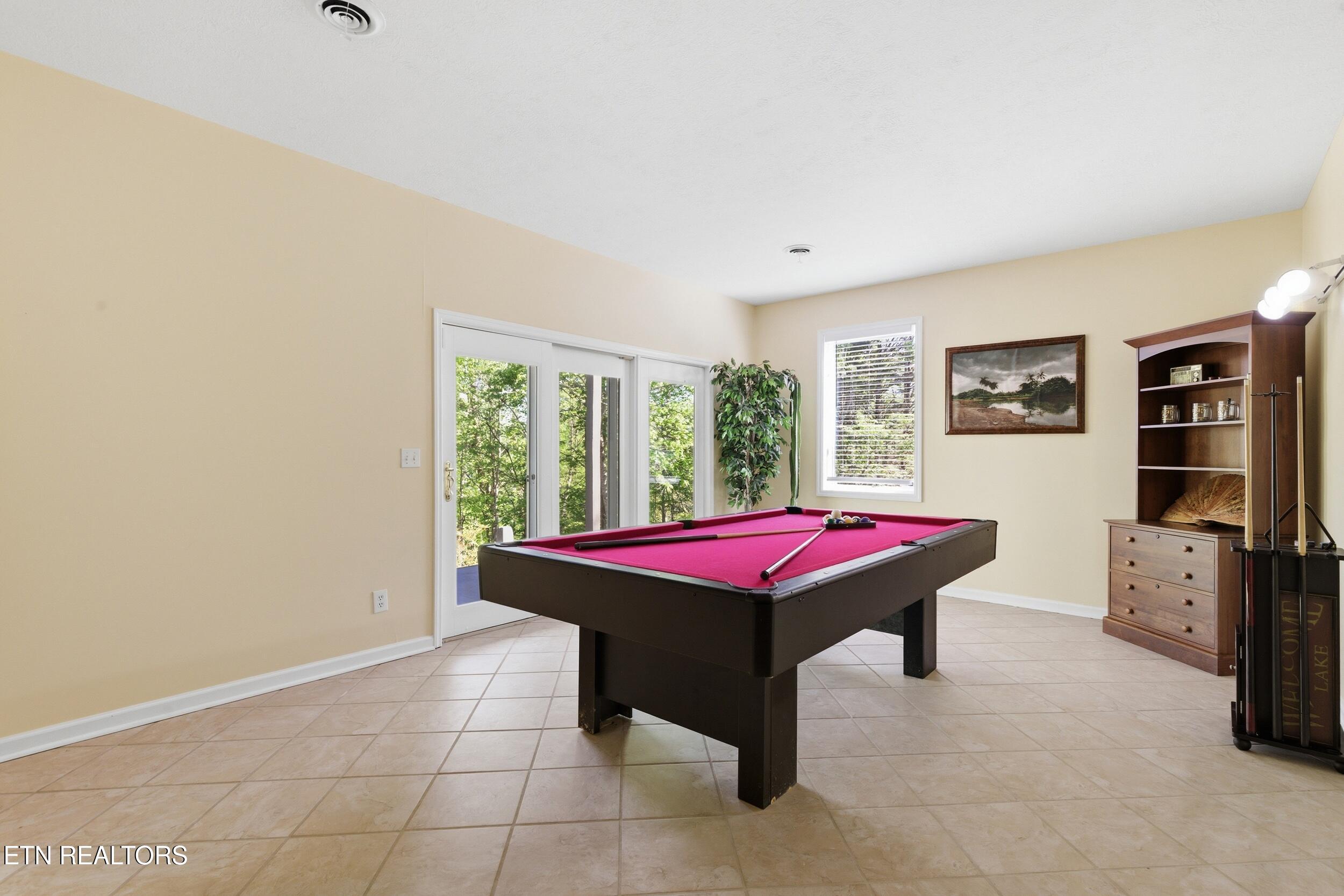 183 Ridgeview Circle Sharps Chapel TN 37866
