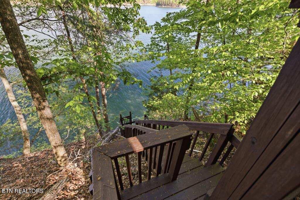183 Ridgeview Circle Sharps Chapel TN 37866