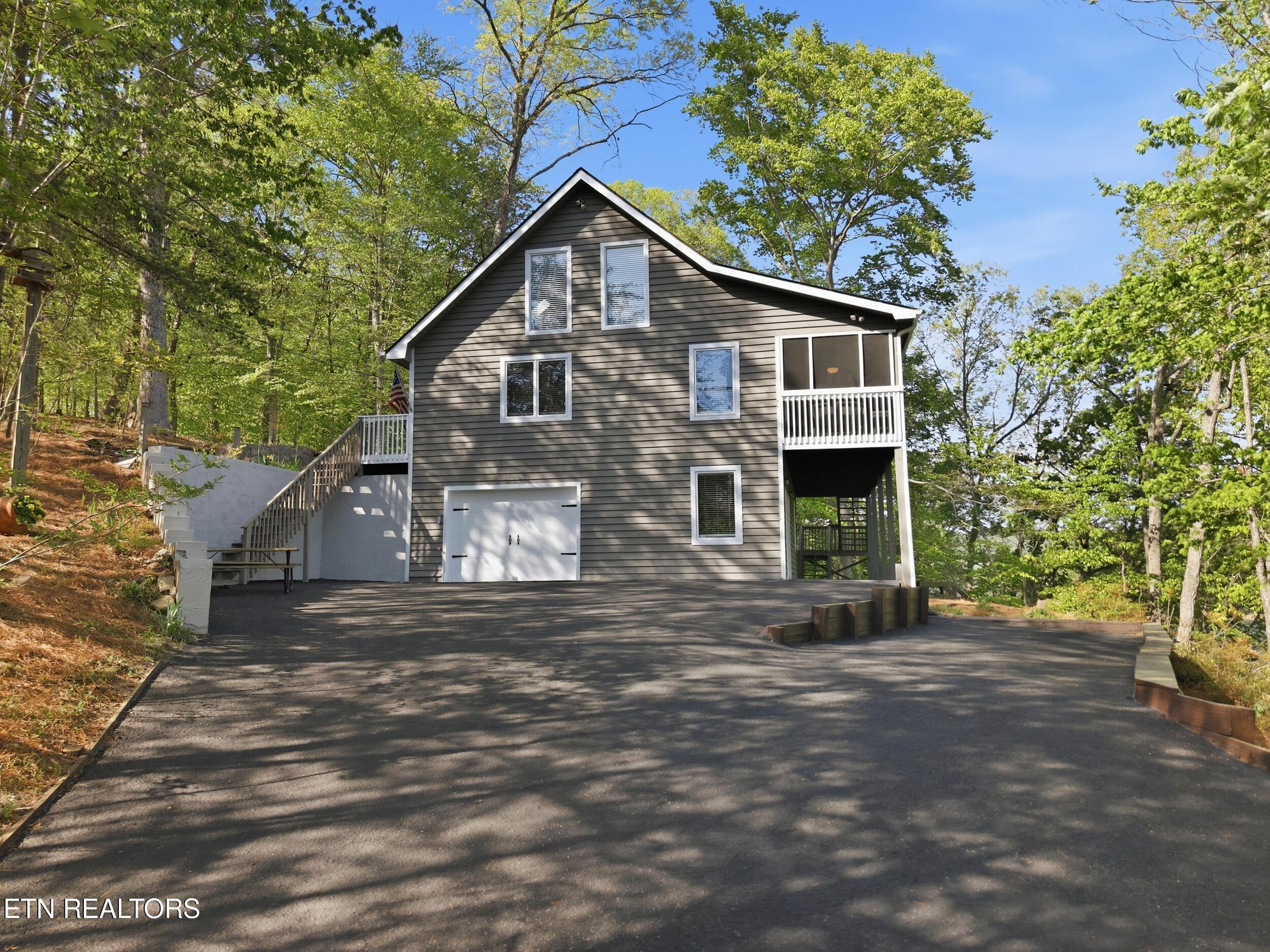 183 Ridgeview Circle Sharps Chapel TN 37866