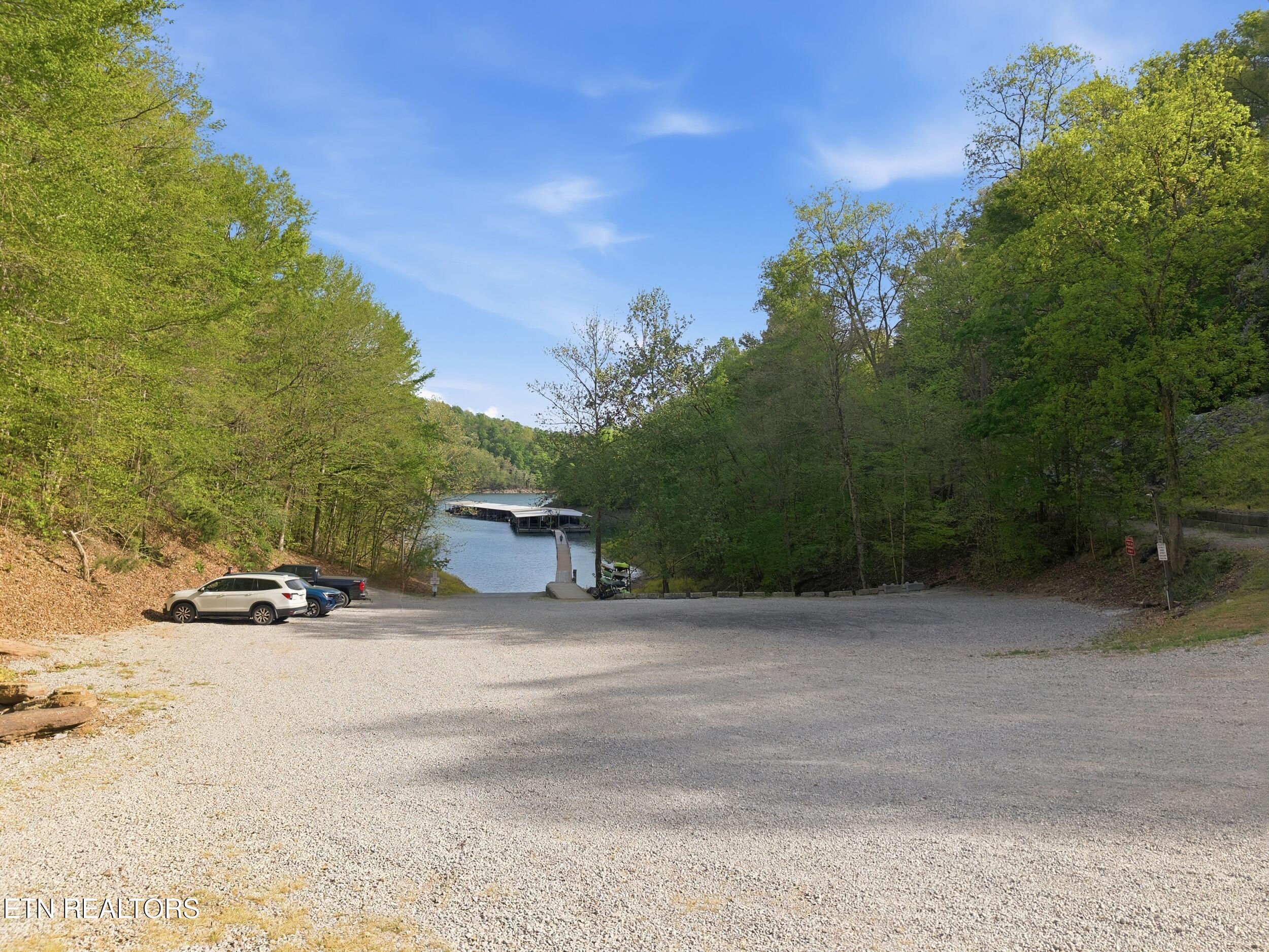 183 Ridgeview Circle Sharps Chapel TN 37866