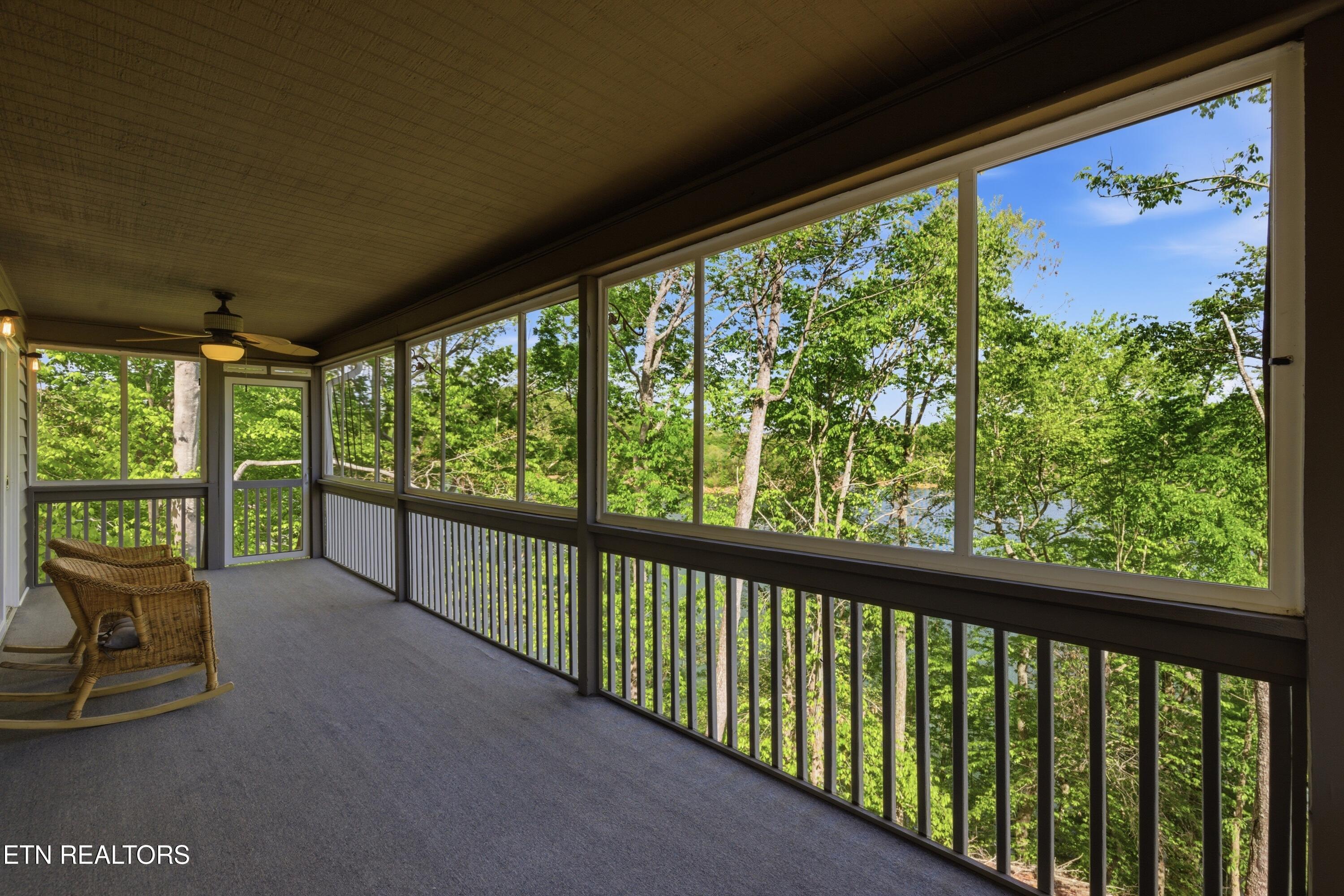 183 Ridgeview Circle Sharps Chapel TN 37866