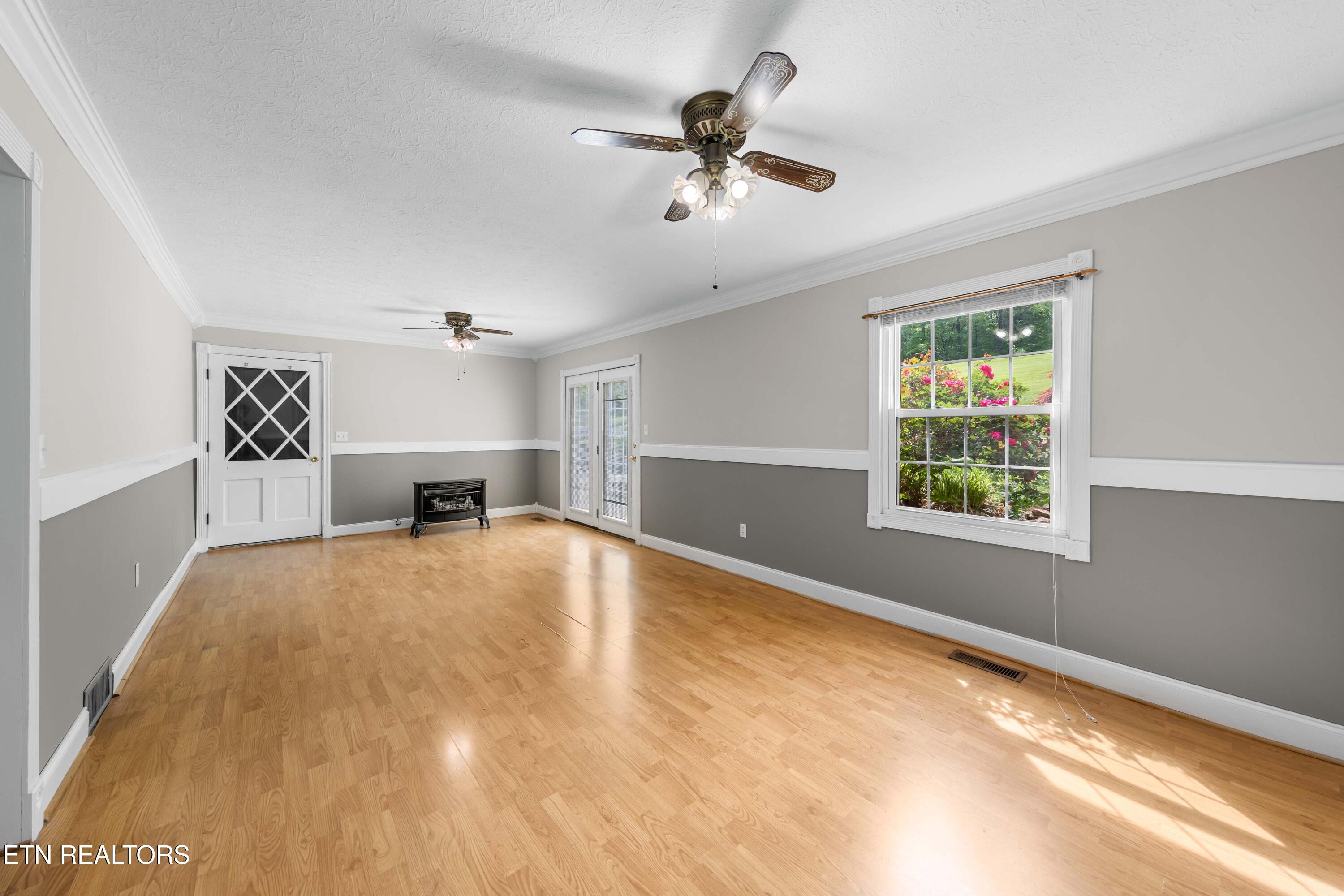 150 Lillywood Drive Lafollette TN 37766
