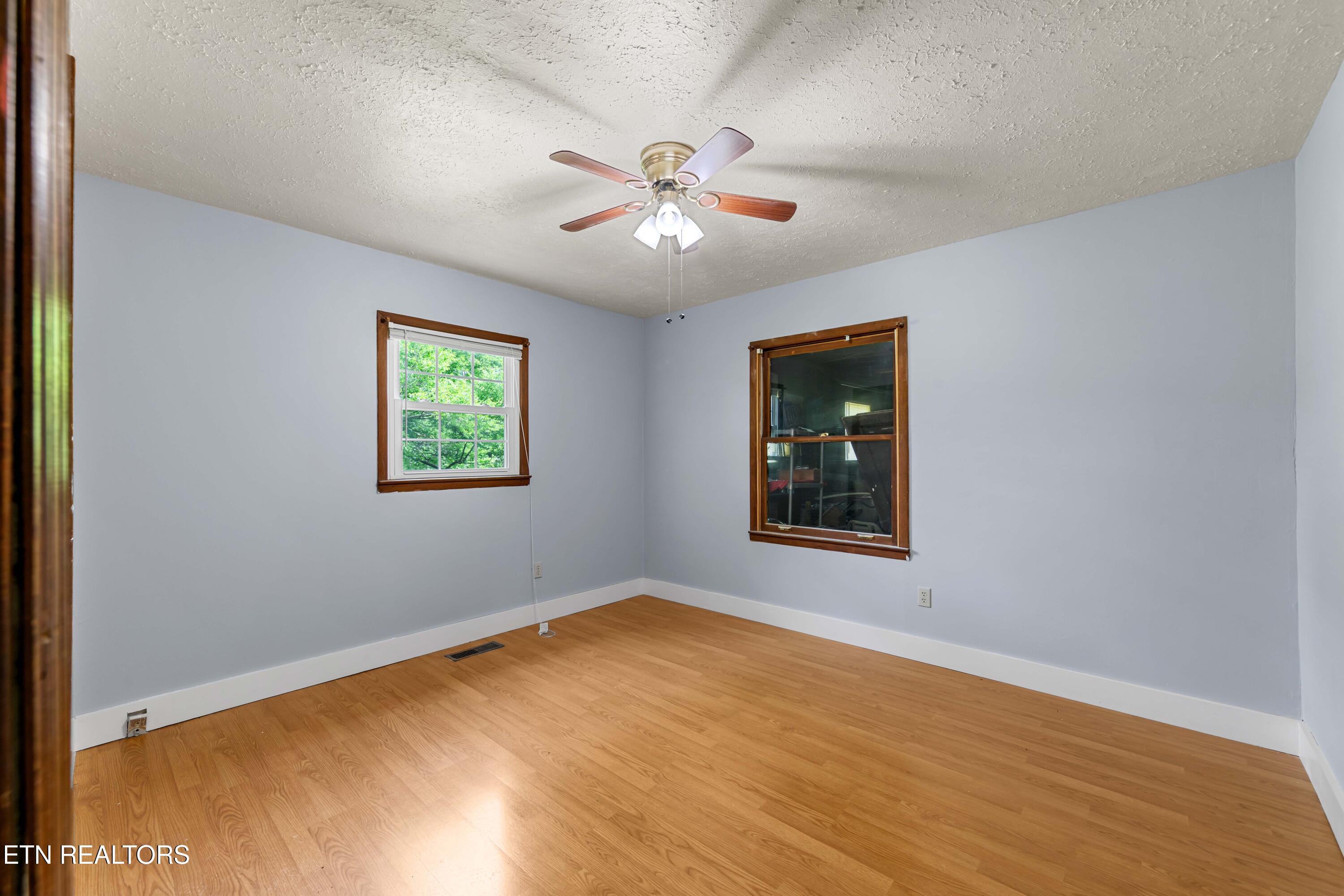150 Lillywood Drive Lafollette TN 37766