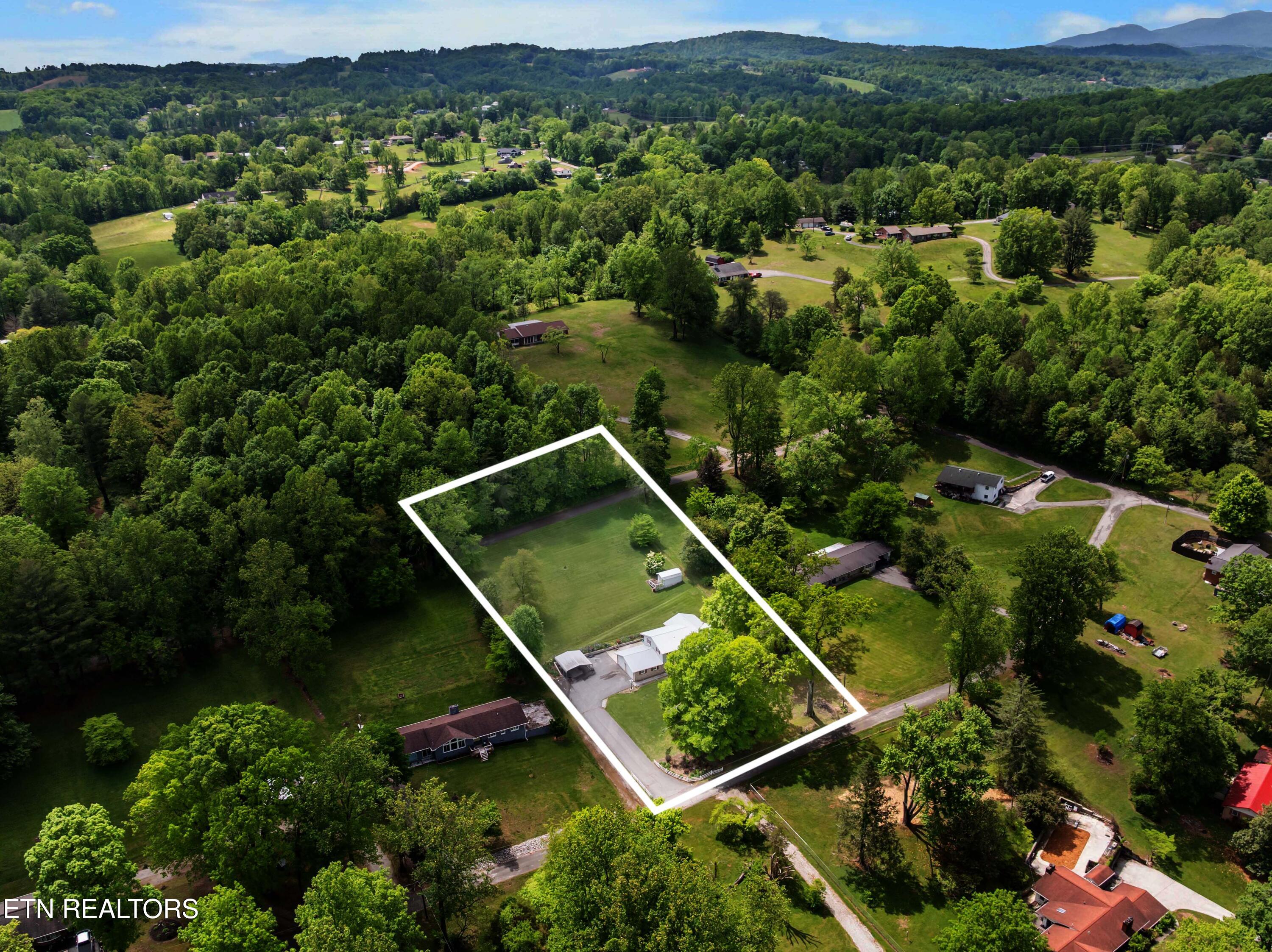 150 Lillywood Drive Lafollette TN 37766