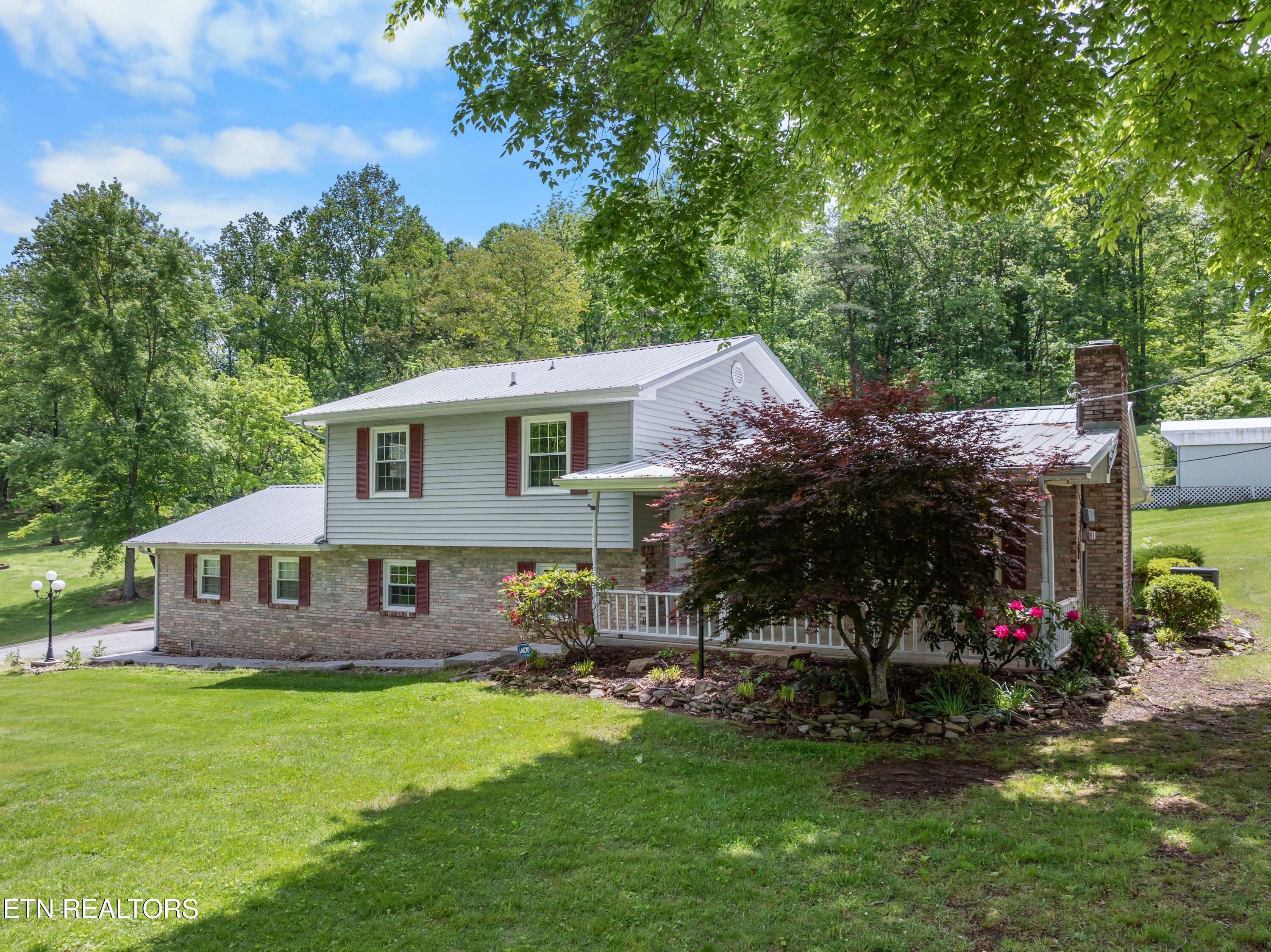 150 Lillywood Drive Lafollette TN 37766