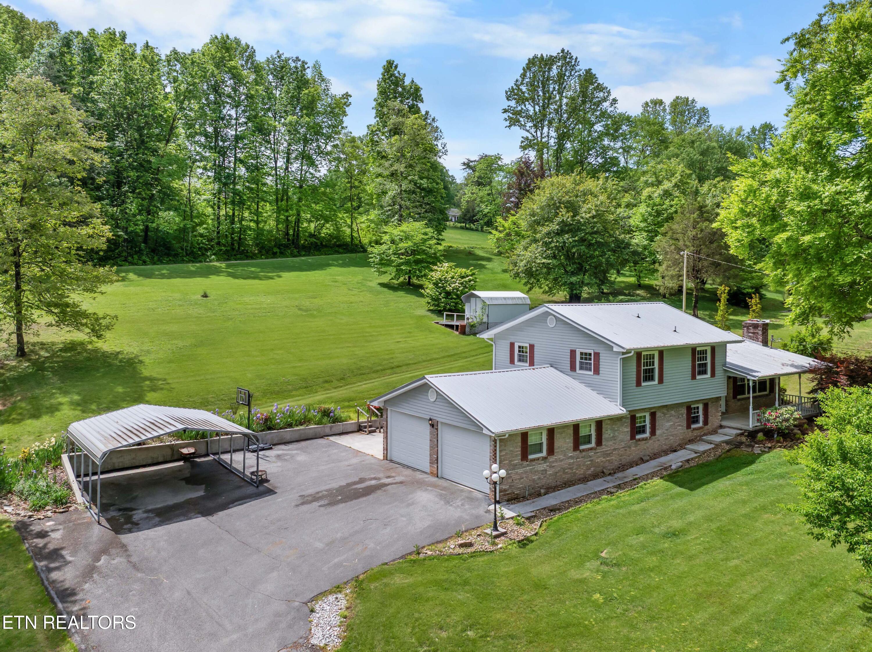 150 Lillywood Drive Lafollette TN 37766