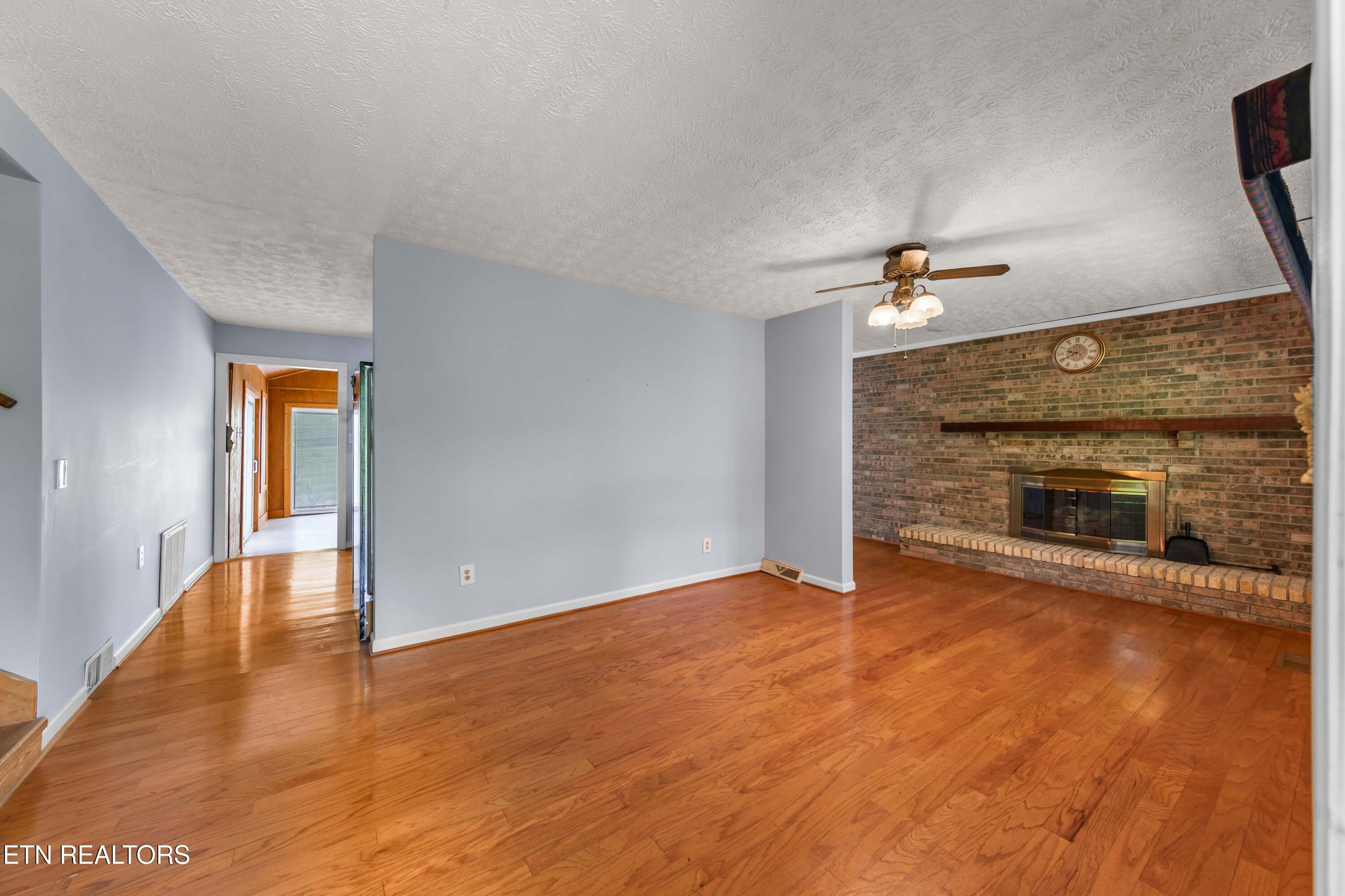 150 Lillywood Drive Lafollette TN 37766