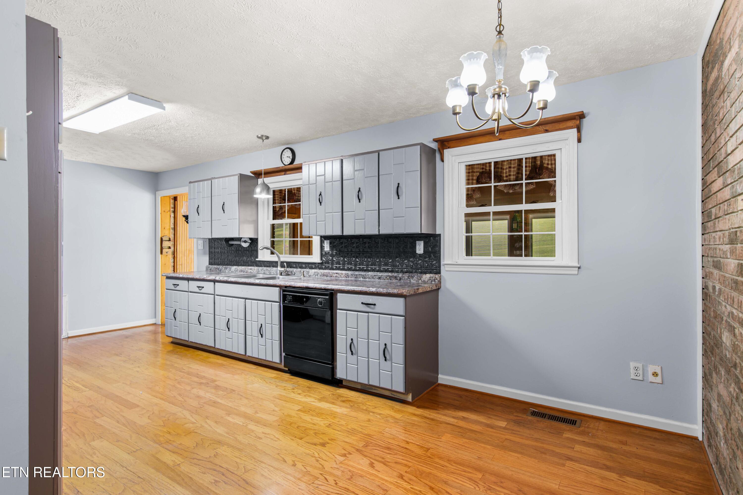 150 Lillywood Drive Lafollette TN 37766