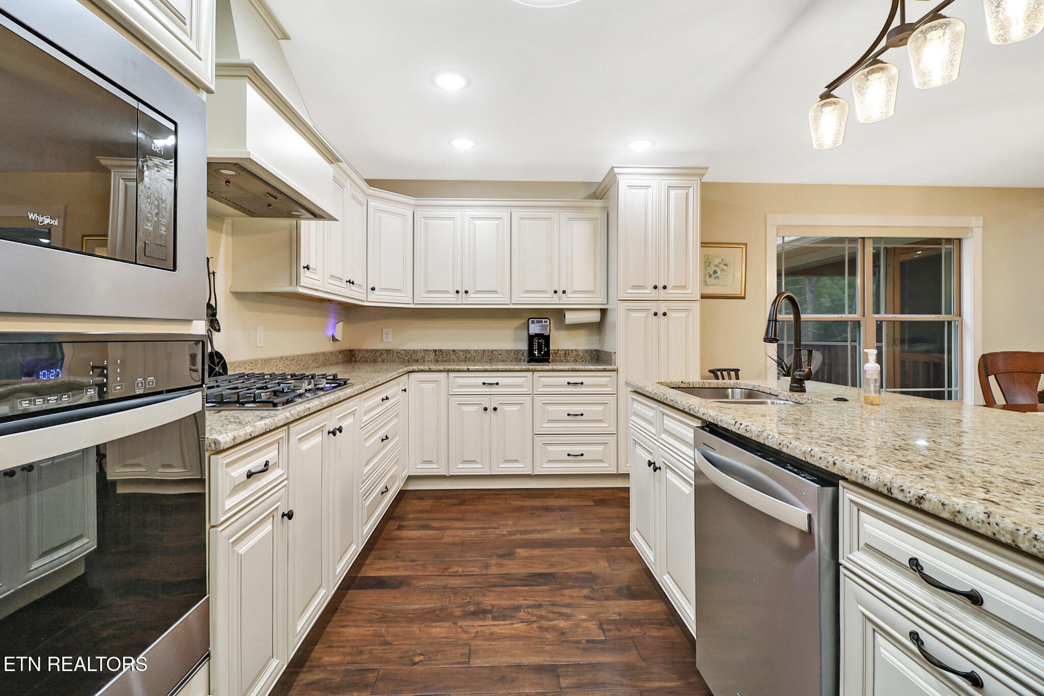 23 Dove Cote Terrace Crossville TN 38558