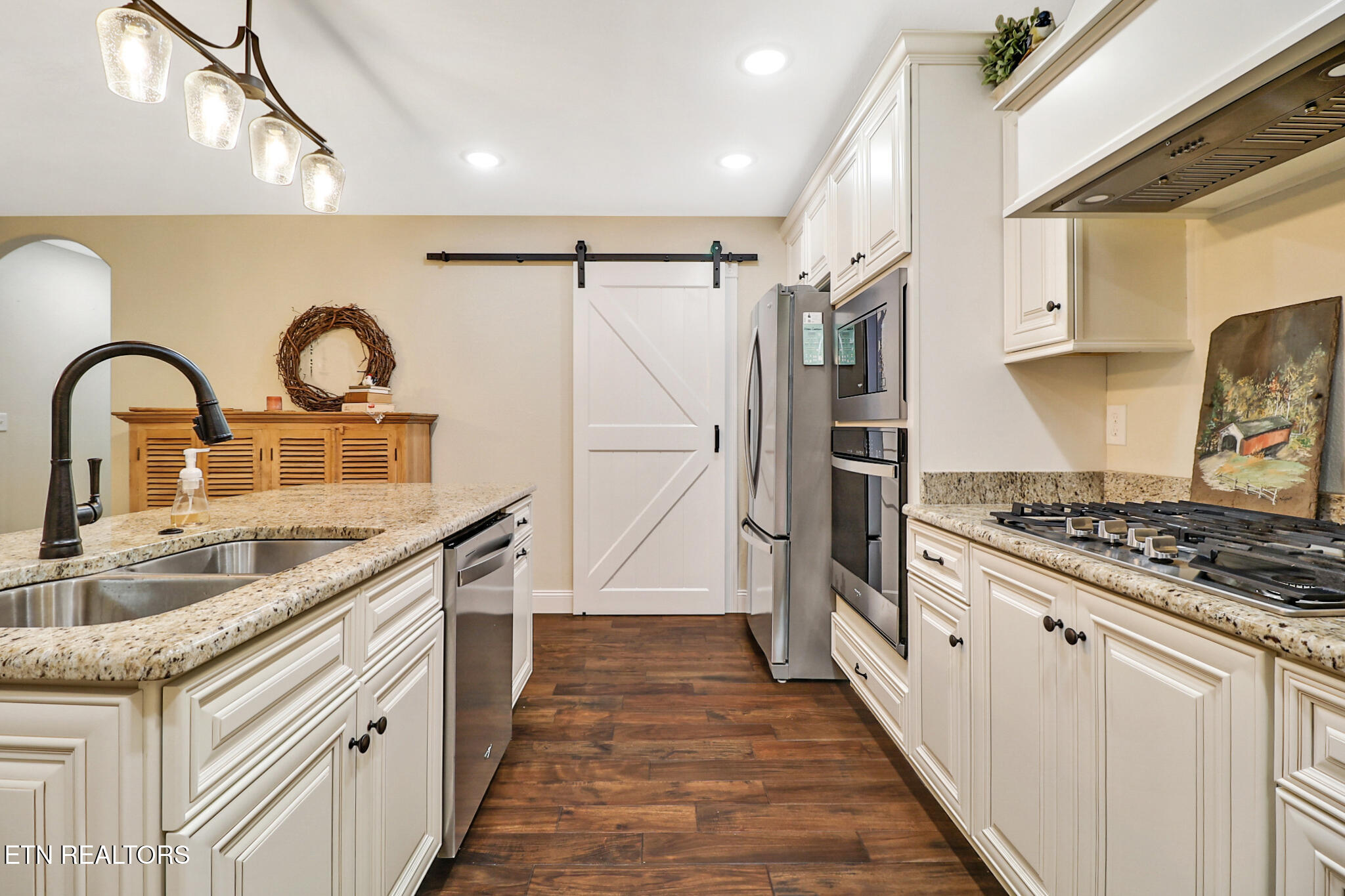 23 Dove Cote Terrace Crossville TN 38558